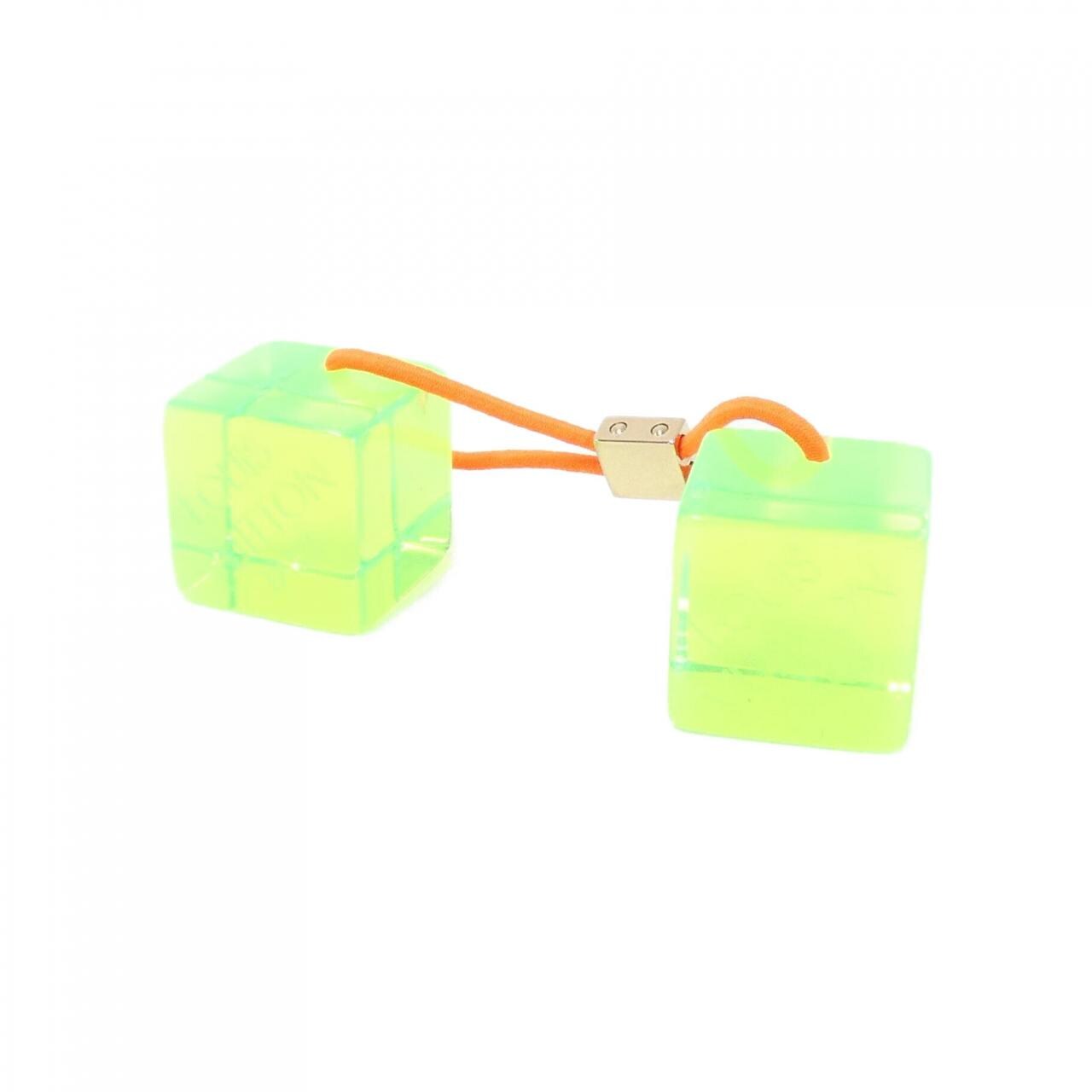 LOUIS VUITTON Vernis Fluo LV Hair Cube R23542 Hair Accessory