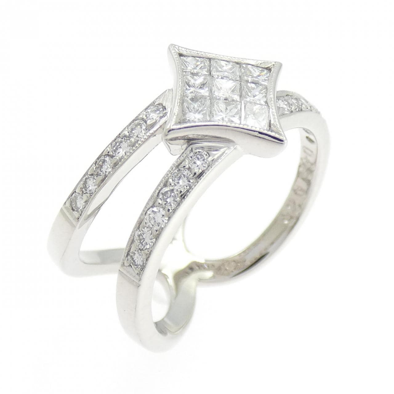 750WG ダイヤモンド リング 0.33CT