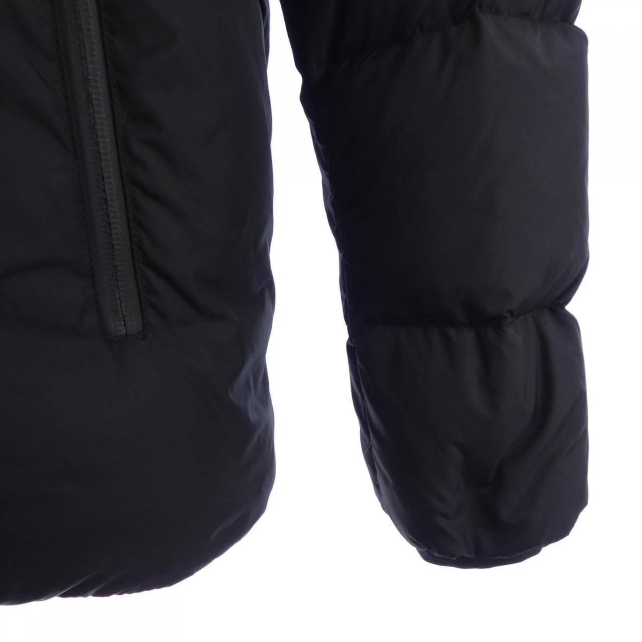 モンクレール MONCLER MONTCLA ダウンジャケット