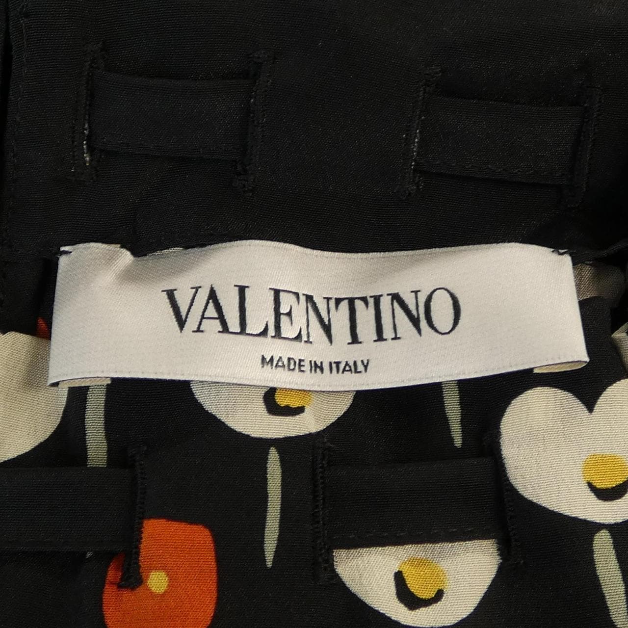 ヴァレンティノ VALENTINO NB0AB09M3M3 トップス