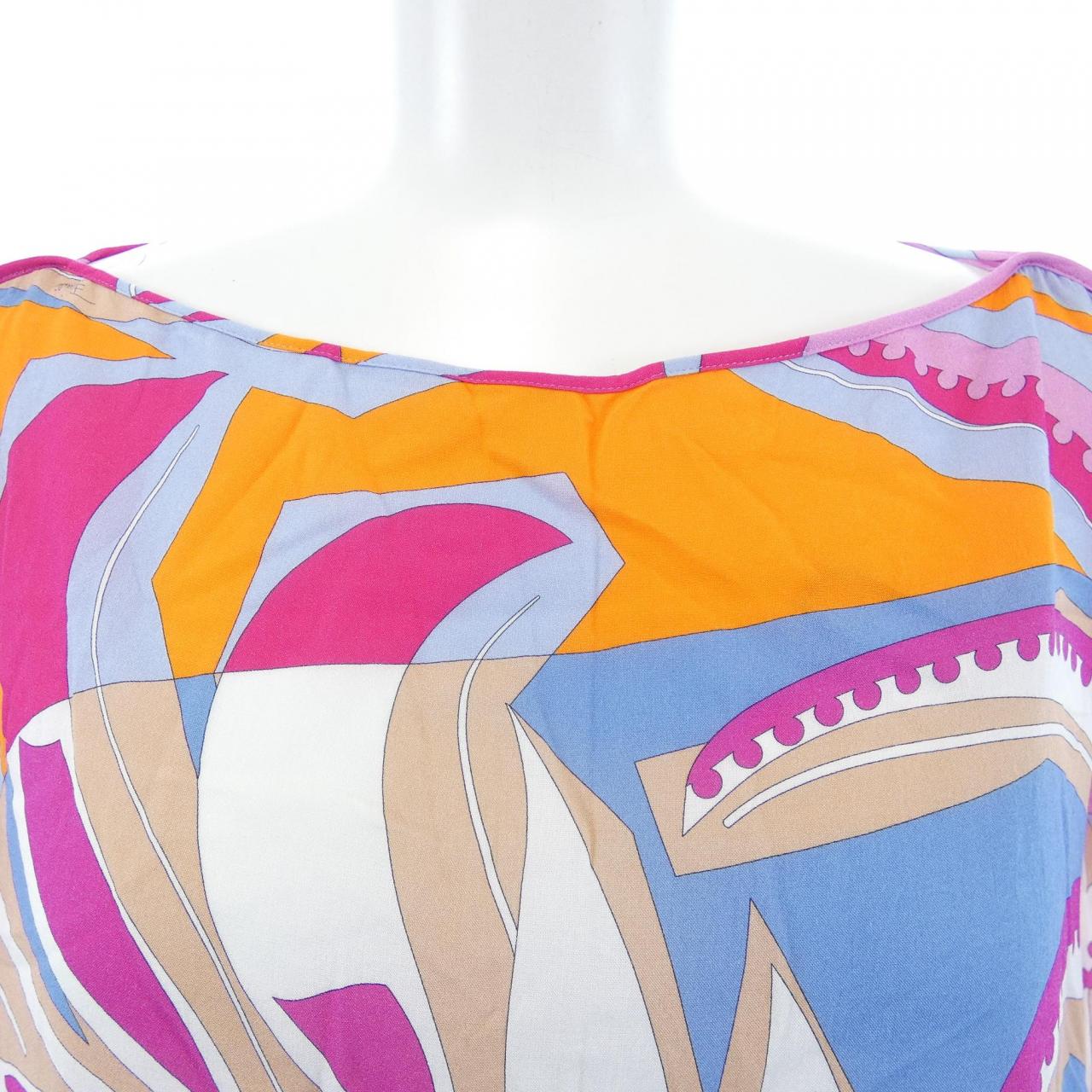 エミリオプッチ EMILIO PUCCI トップス