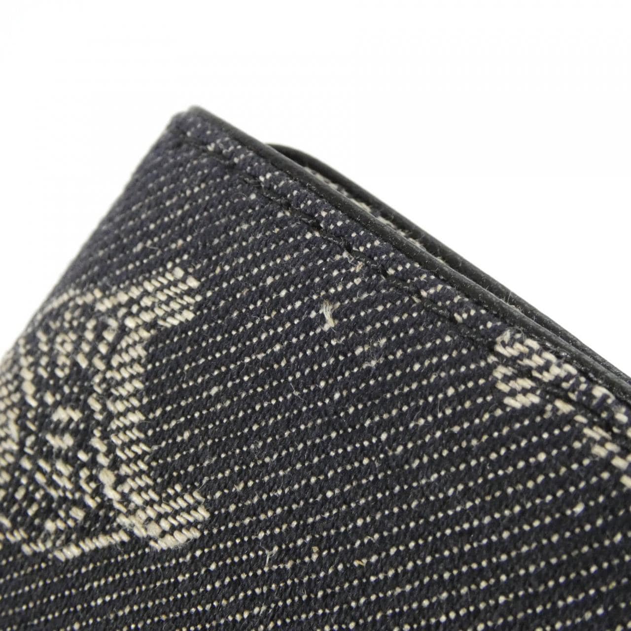 セリーヌ 107492NMC 財布