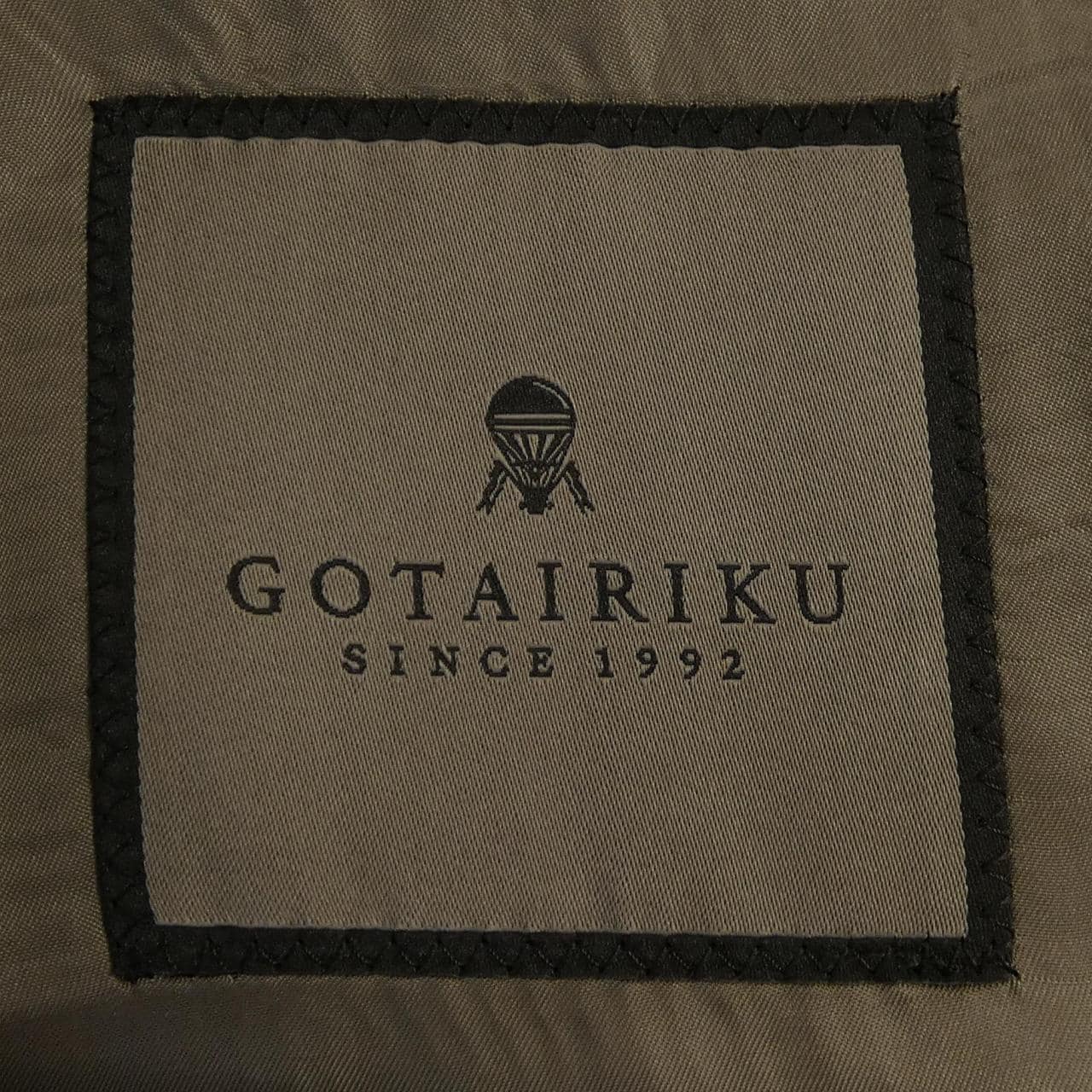 ゴタイリク GOTAIRIKU SV.GO.CW.0515 スリーピース