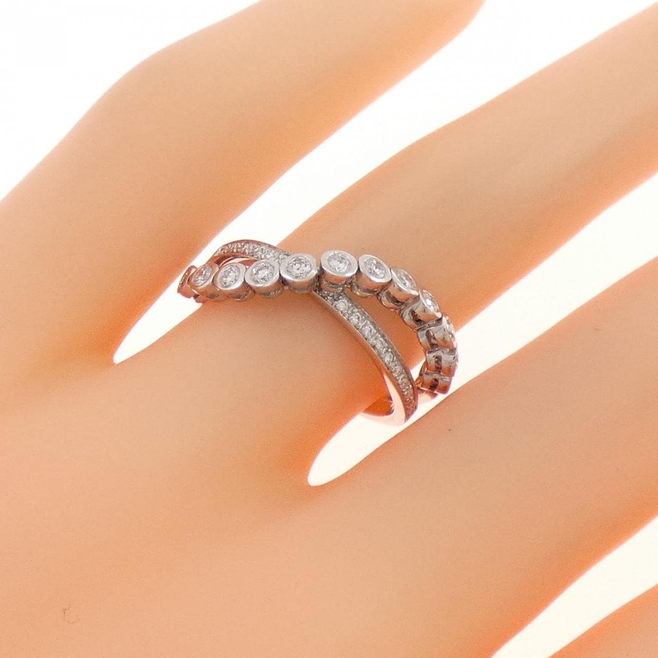 K18WG ダイヤモンド リング 0.32CT