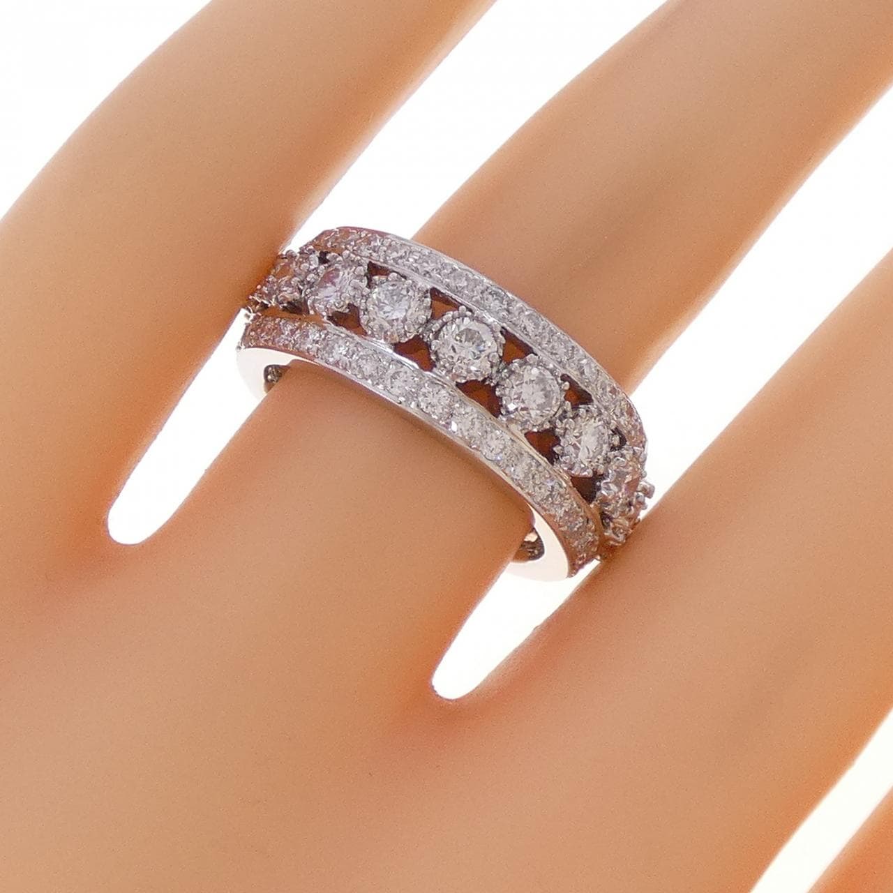 750WG フルエタニティ ダイヤモンド リング