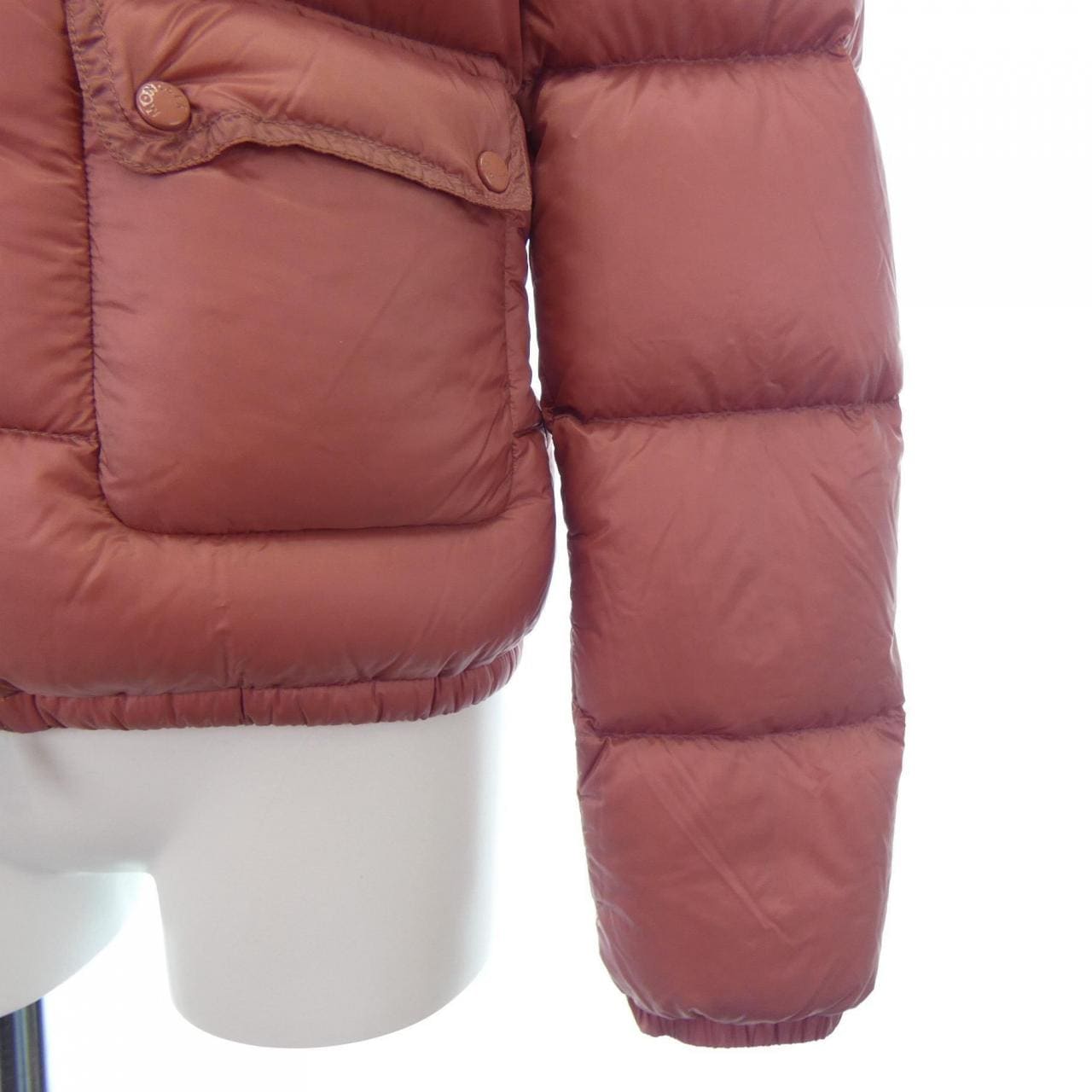 モンクレール MONCLER ダウンジャケット
