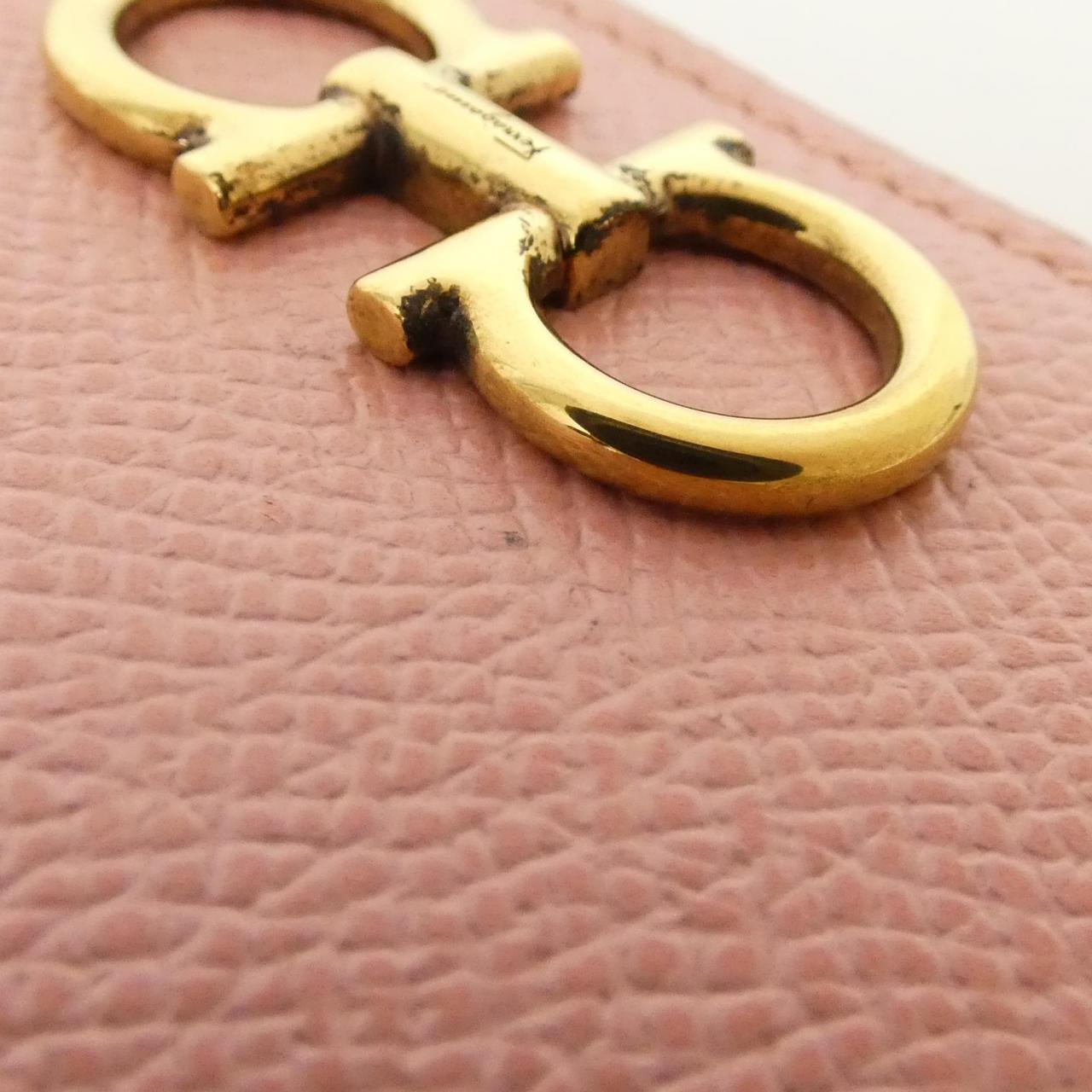 サルヴァトーレフェラガモ 22 D780 財布