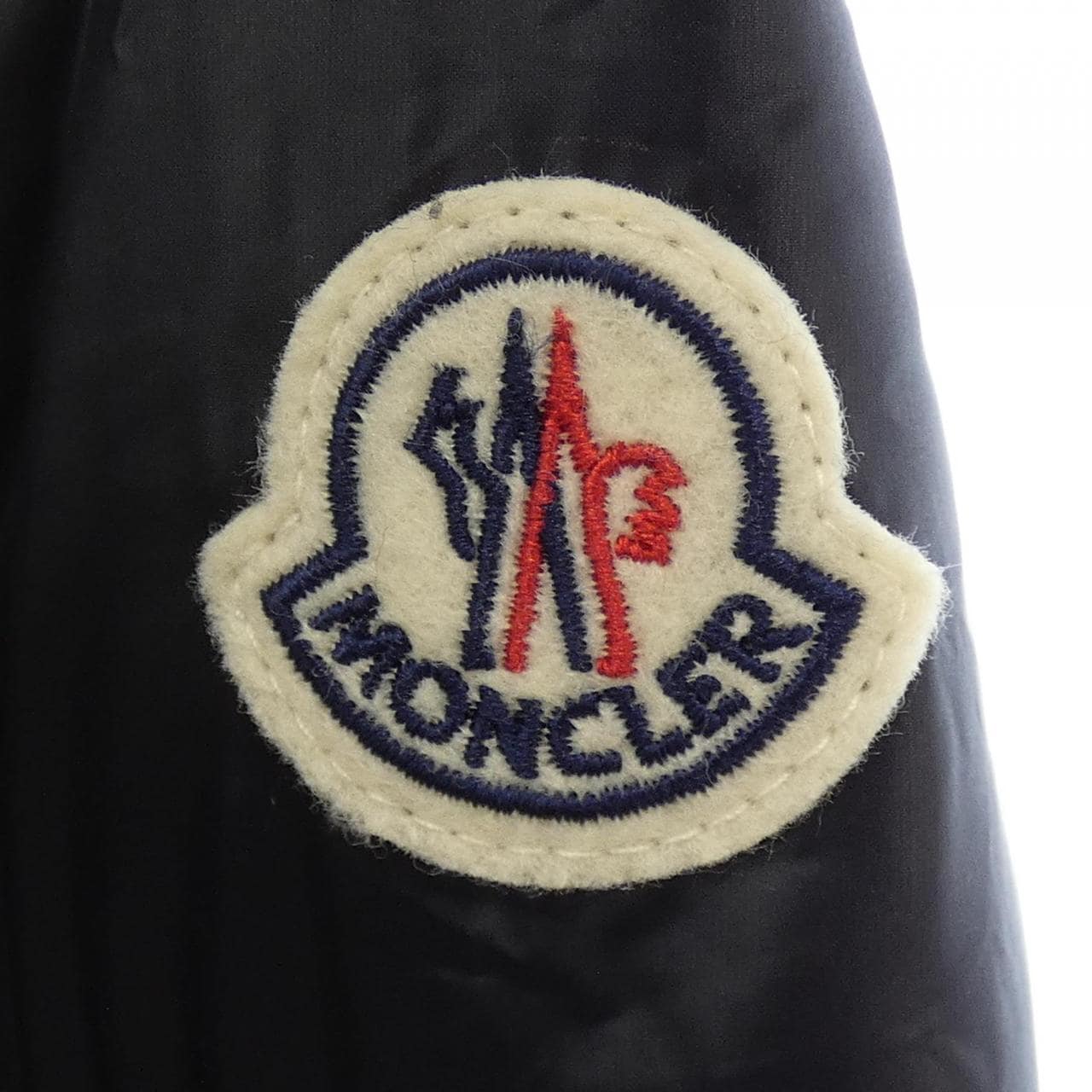 【新品】モンクレール MONCLER ダウンジャケット