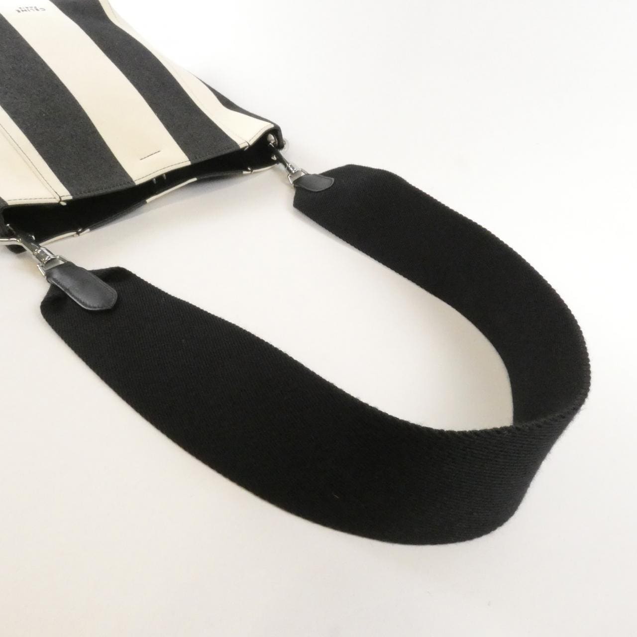 セリーヌ サングル バケット スモール 189302BJR ショルダーバッグ