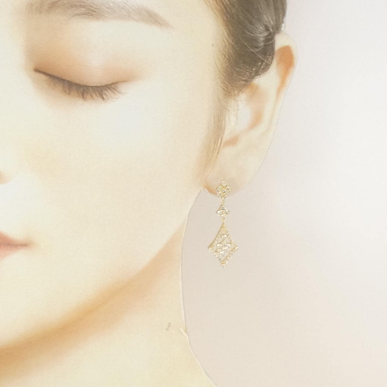 K18YG ダイヤモンド ピアス 2.00CT