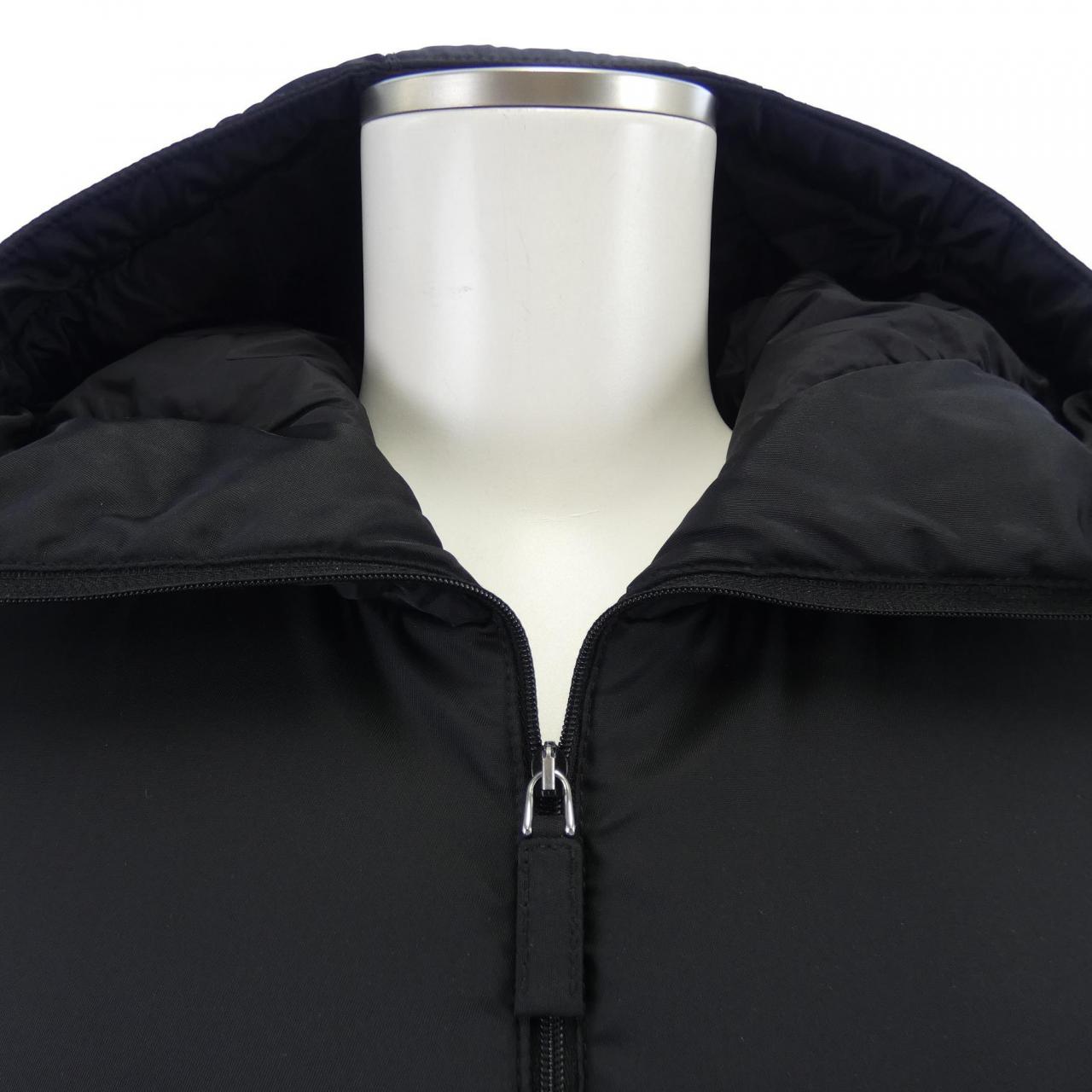 プラダ PRADA トライアングルロゴ SGN839 S182 I18 ベスト