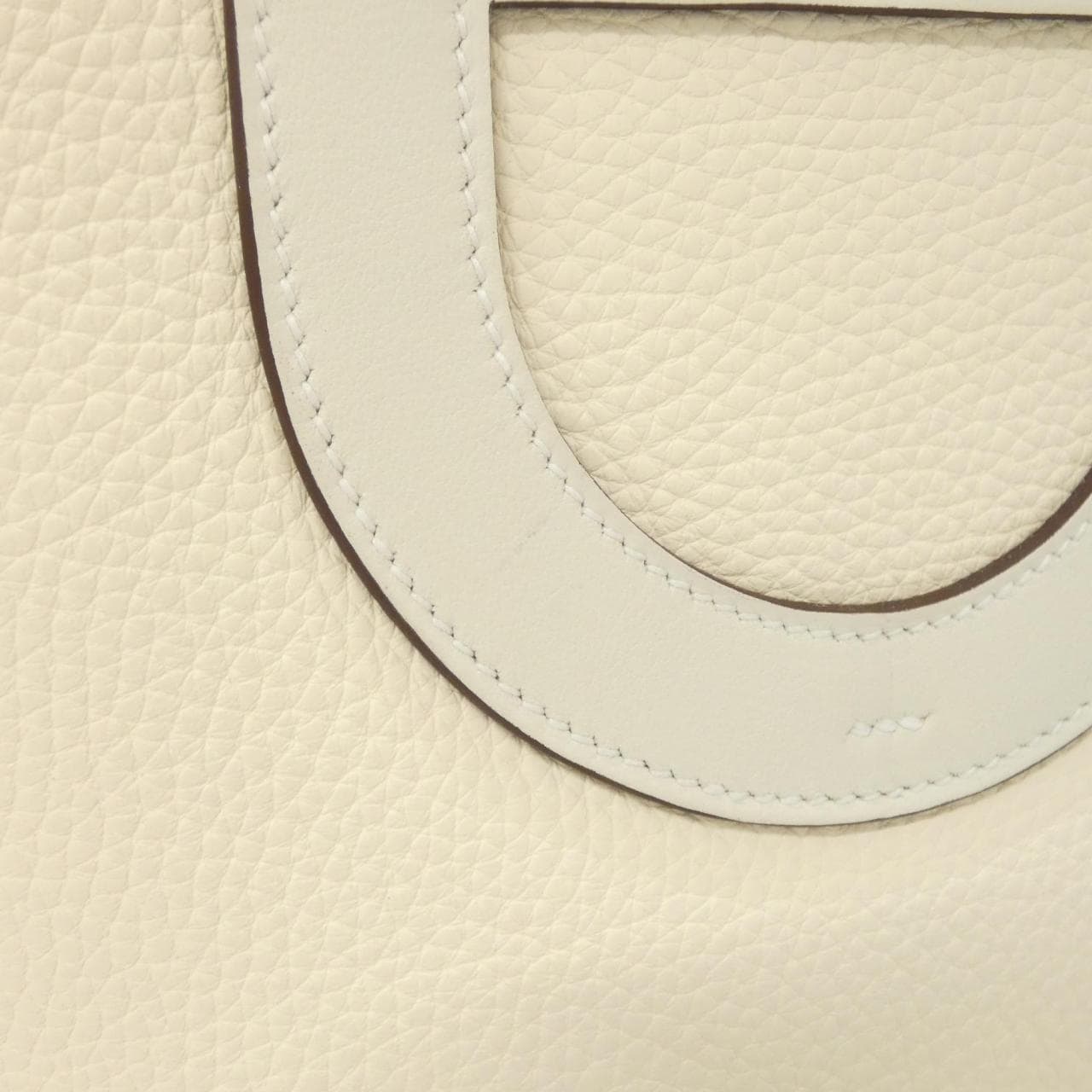 エルメス イン ザ ループ 18cm 084274CC バッグ