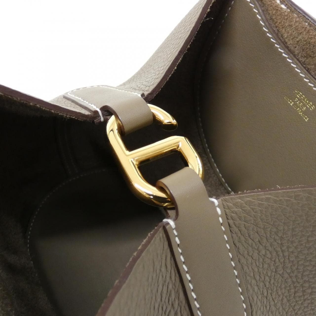 エルメス イン ザ ループ 18cm 084274CC バッグ
