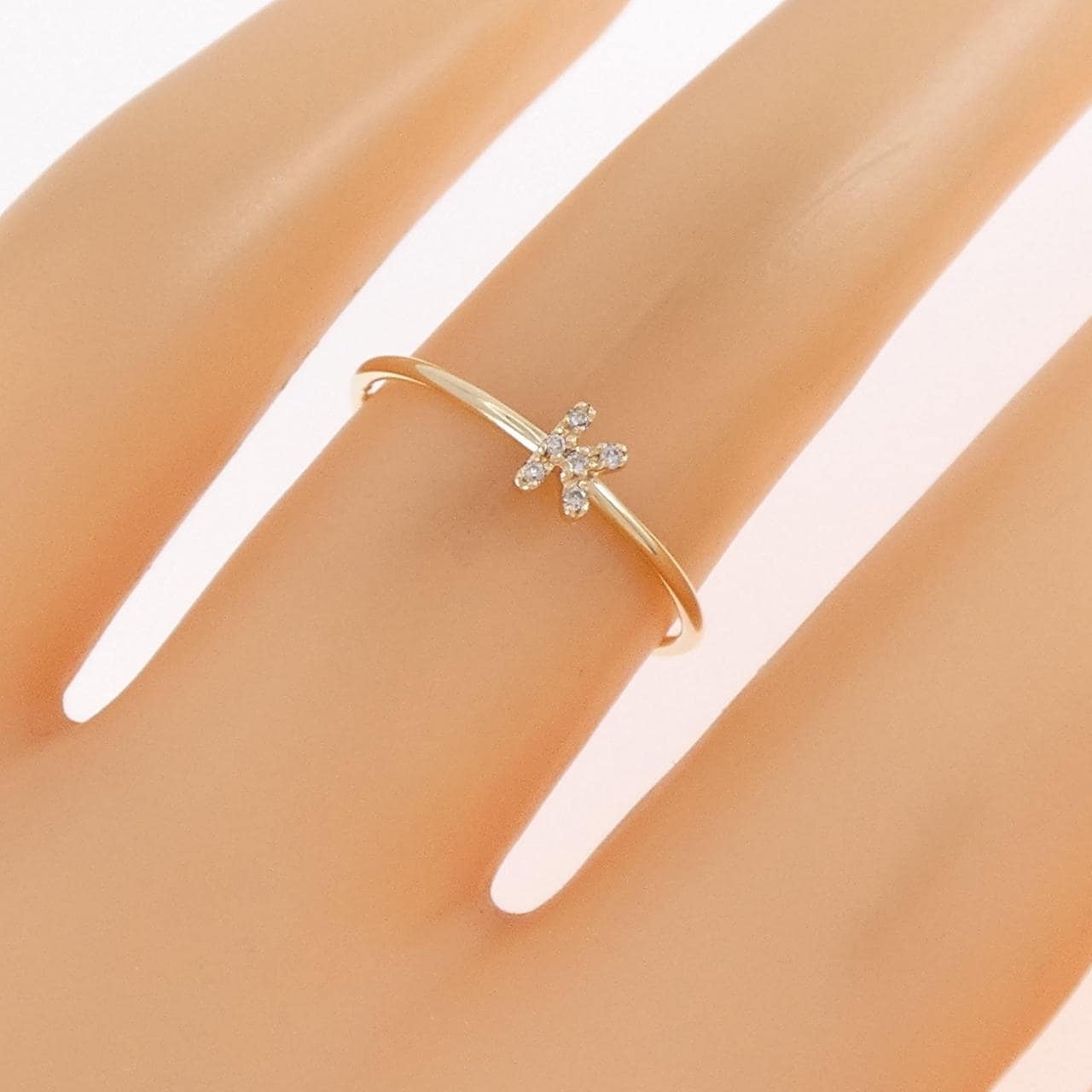 クミキョク イニシャル ダイヤモンド リング 0.01CT