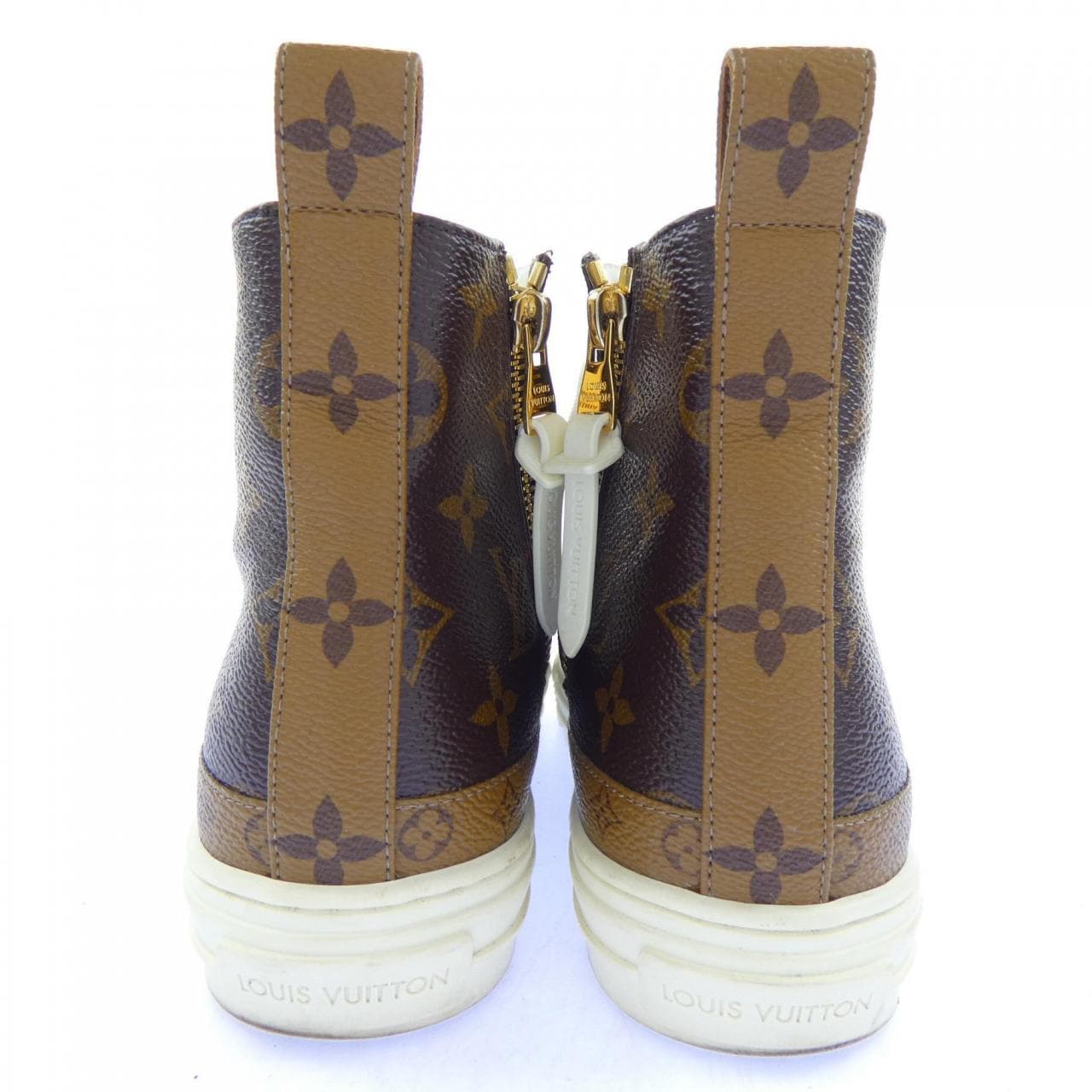 ルイヴィトン LOUIS VUITTON パテントモノグラムキャンバス ステラーライン スニーカー