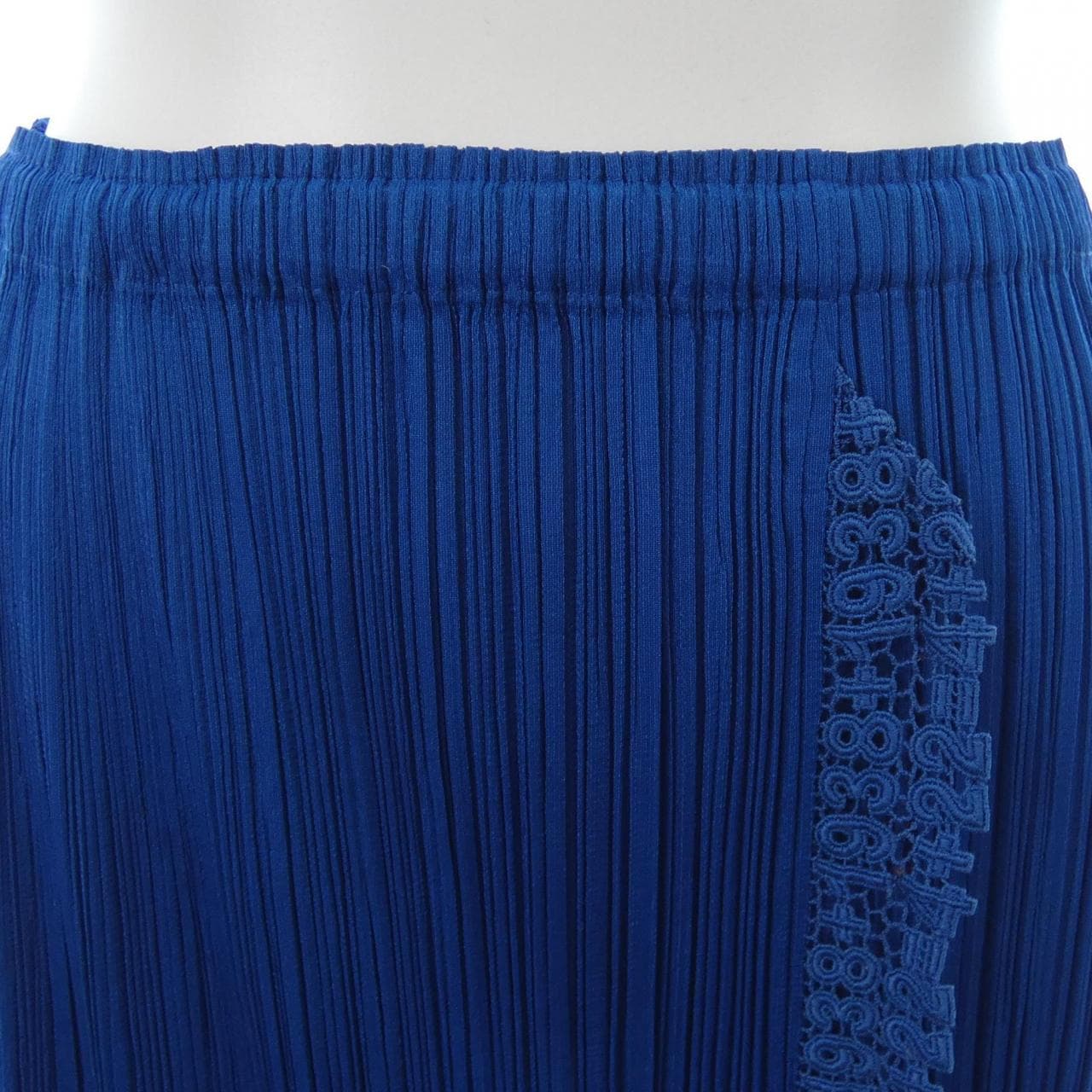 百褶百褶PLEATS PLEASE 2008数字蕾丝PP81-JG775 7562122裙子