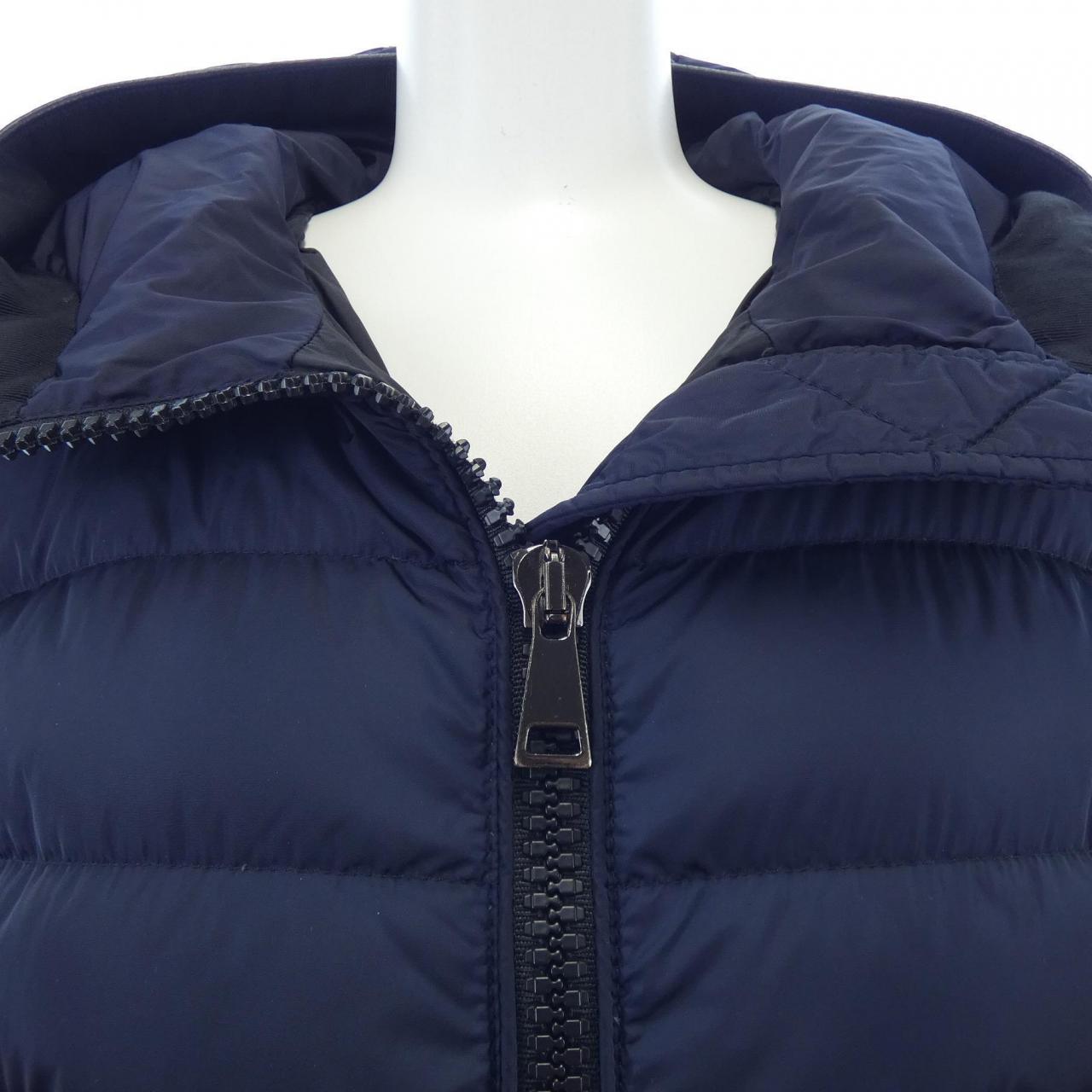 モンクレール MONCLER ダウンコート