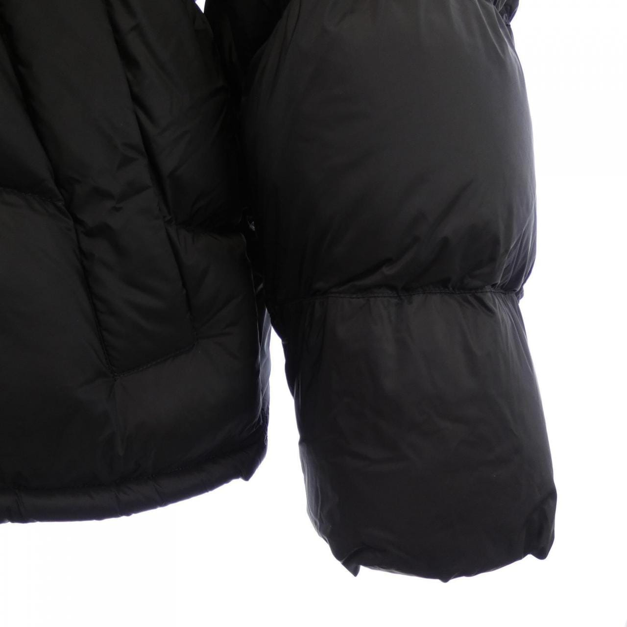 バレンシアガ BALENCIAGA SKIWEAR 774000 TPO39 ジャケット