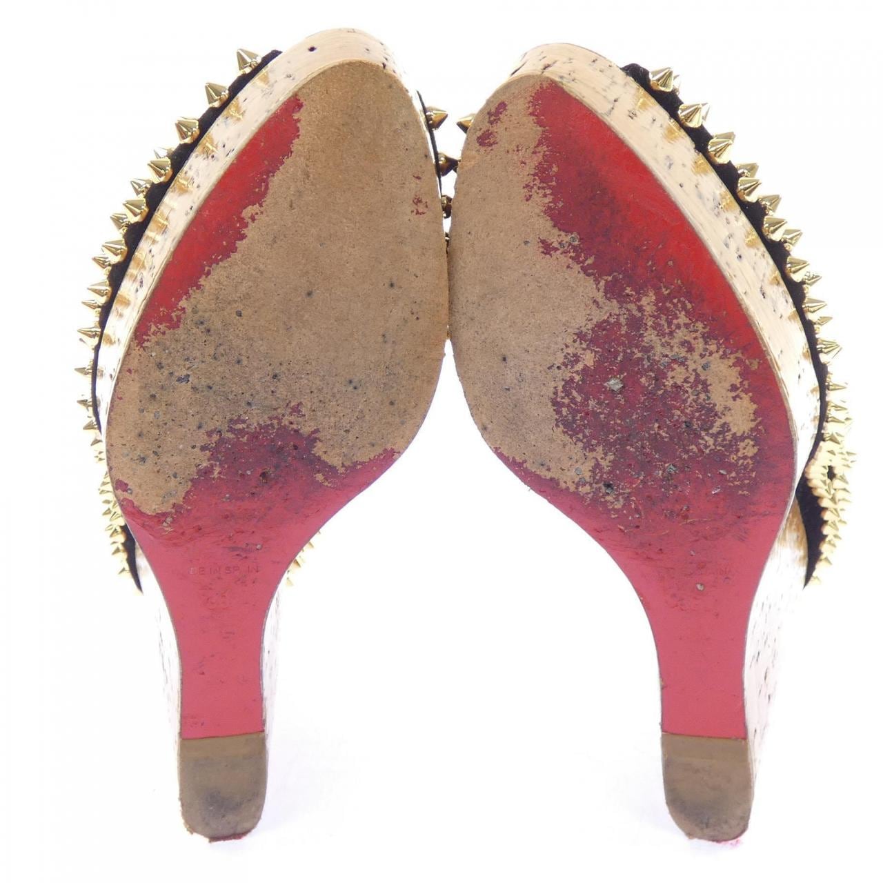 クリスチャンルブタン CHRISTIAN LOUBOUTIN パンプス