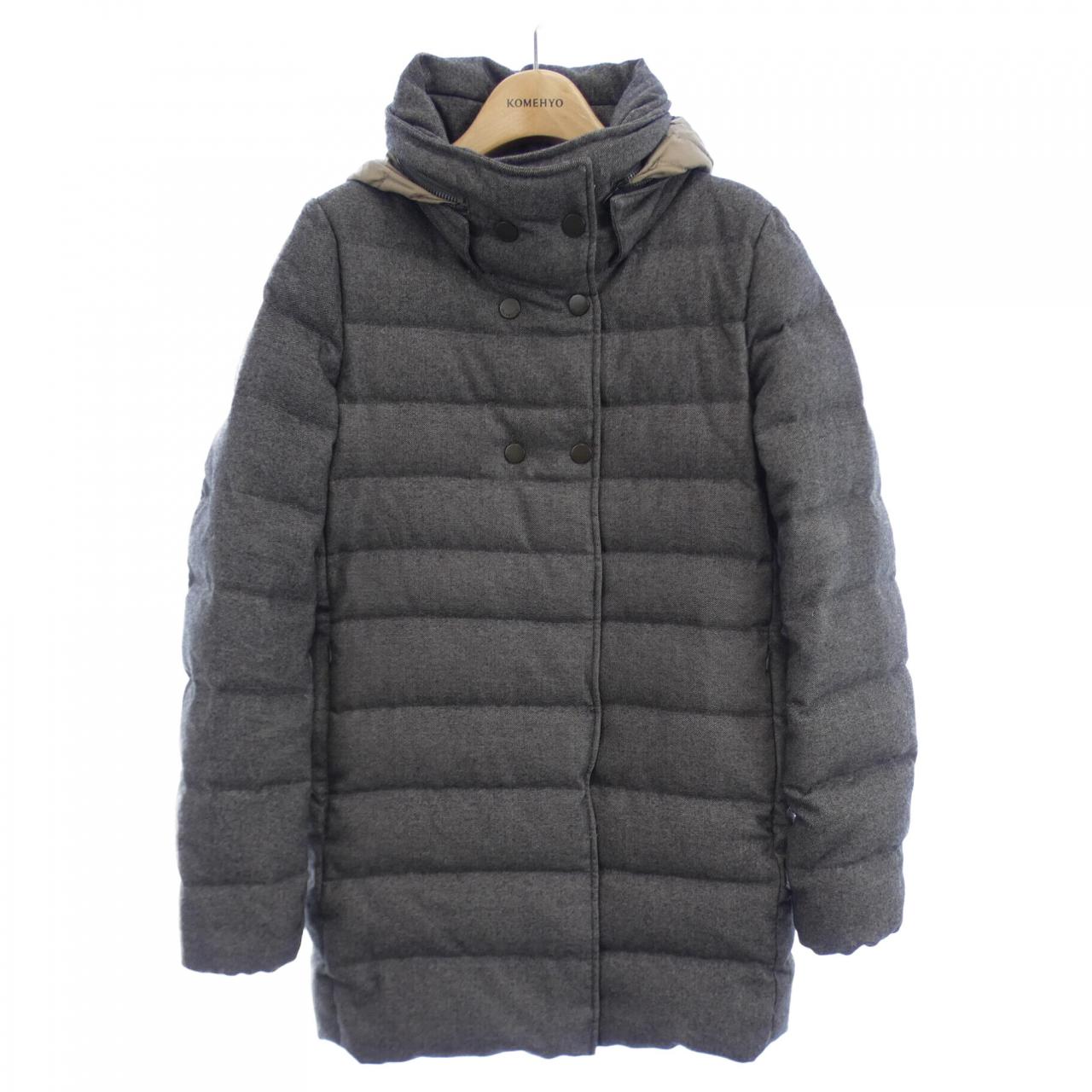 デュベティカ DUVETICA ダウンジャケット