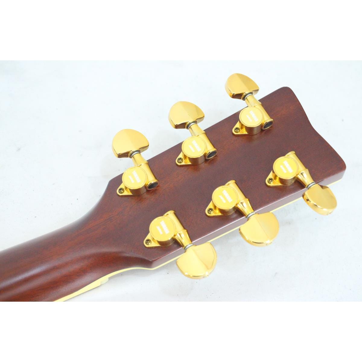 YAMAHA LL-31B