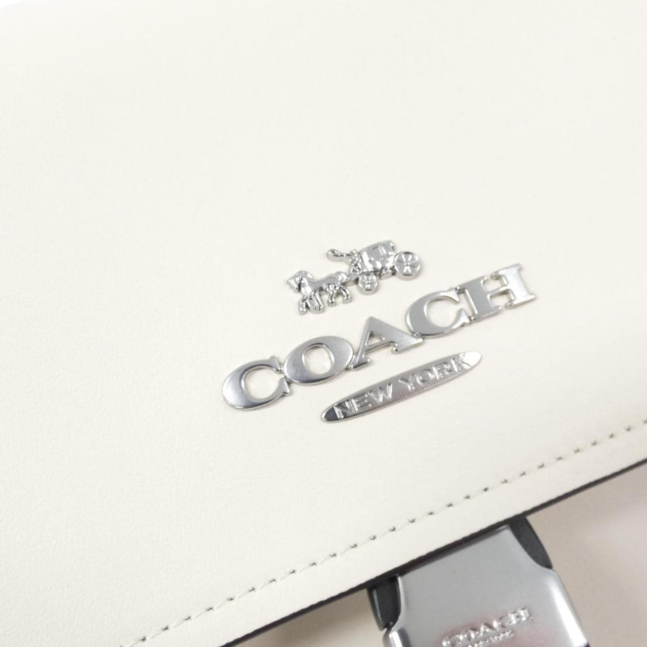 [BRAND NEW] Coach CR098 Shoulder Bag