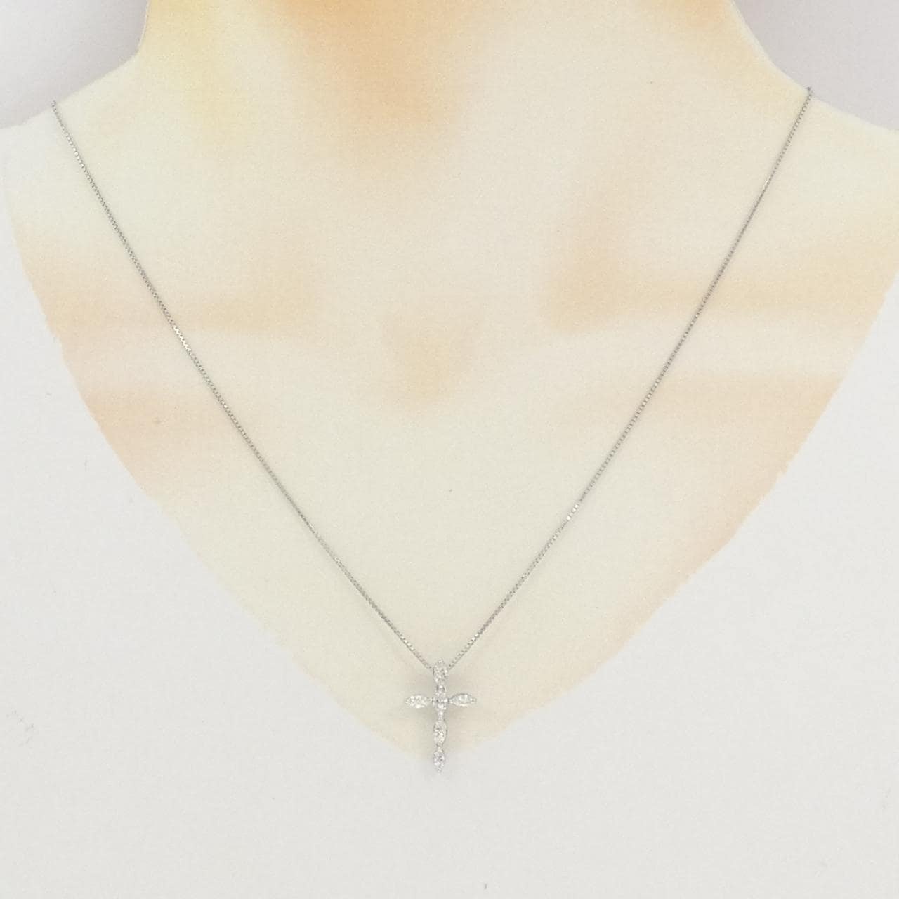 PT900/PT850 クロス ダイヤモンド ネックレス 0.422CT