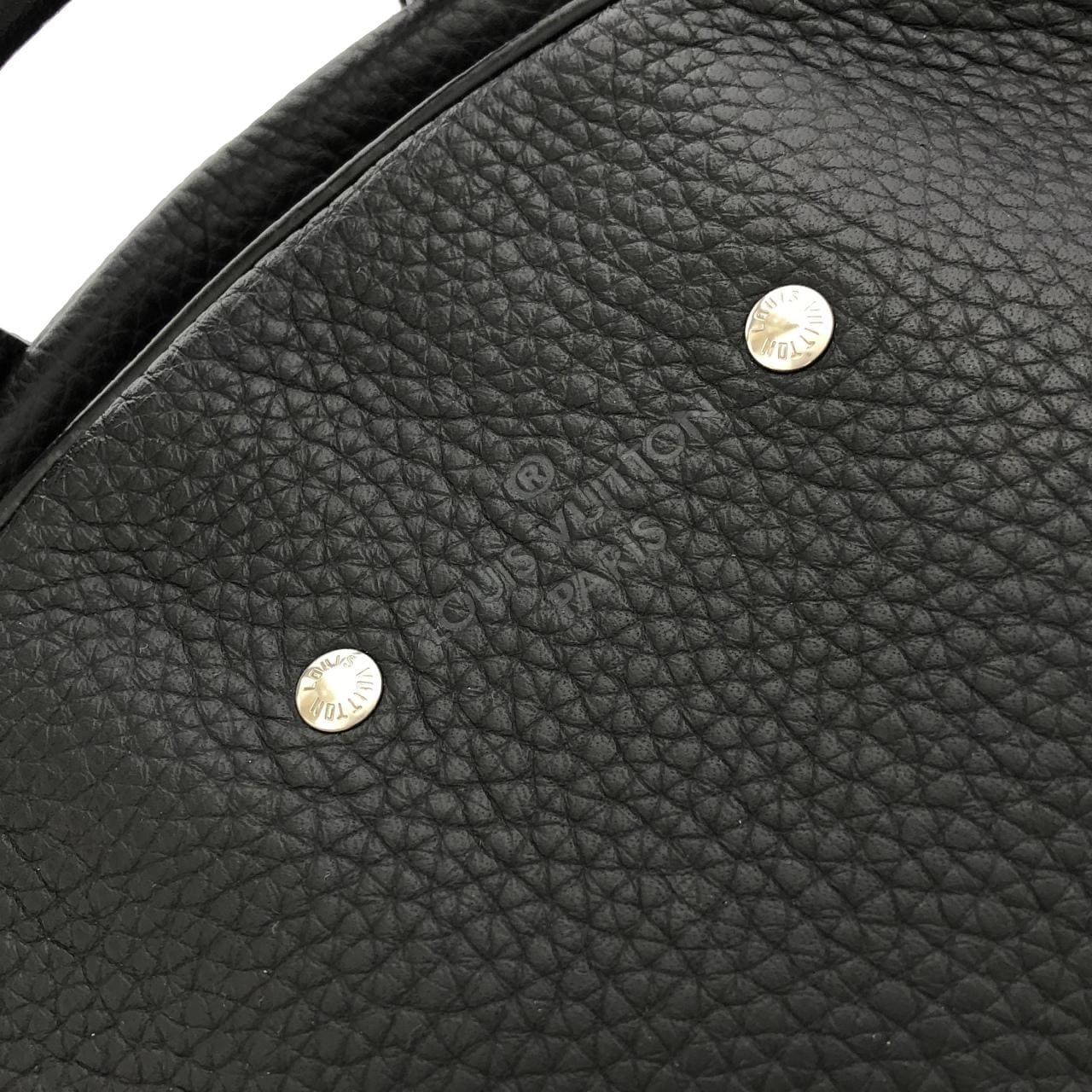 ルイヴィトン トリヨン アルマンド バックパック M42687 リュックサック