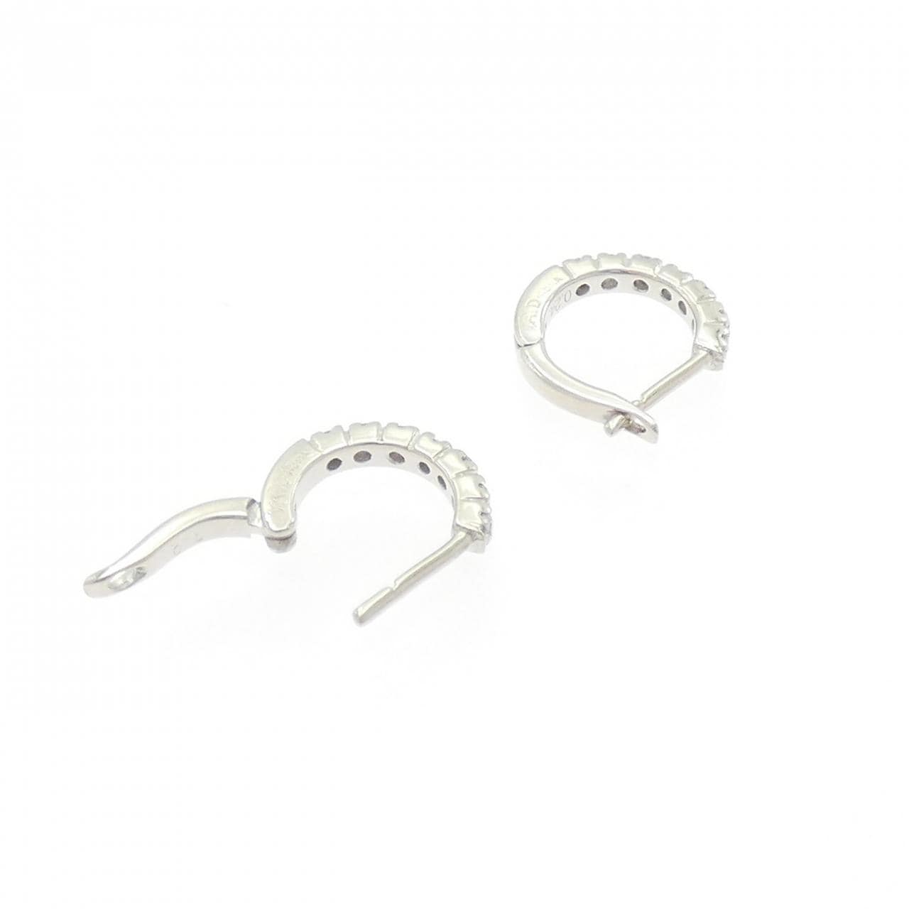ヴェイド ダイヤモンド ピアス 0.24CT