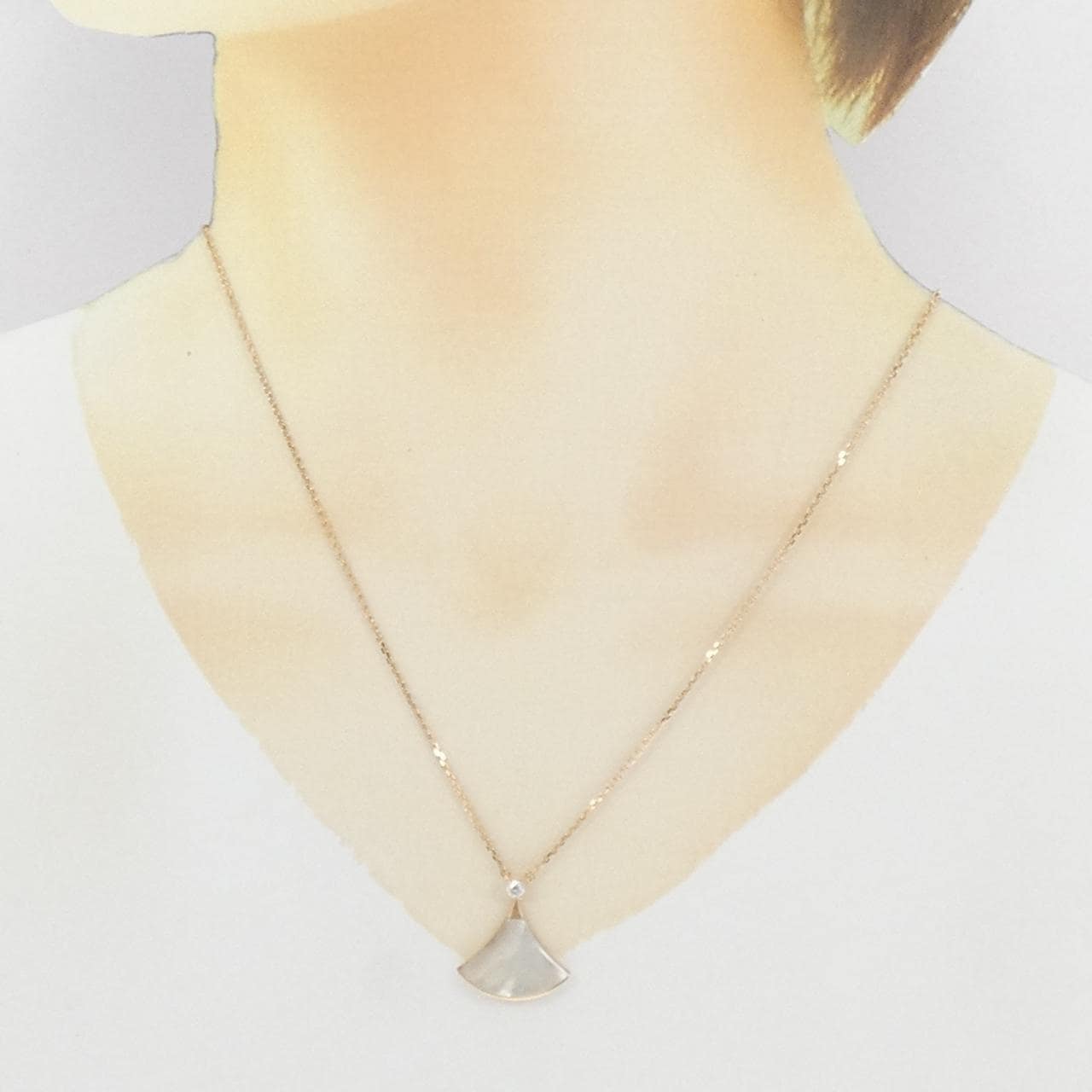 ブルガリ ディーヴァ ドリーム ネックレス