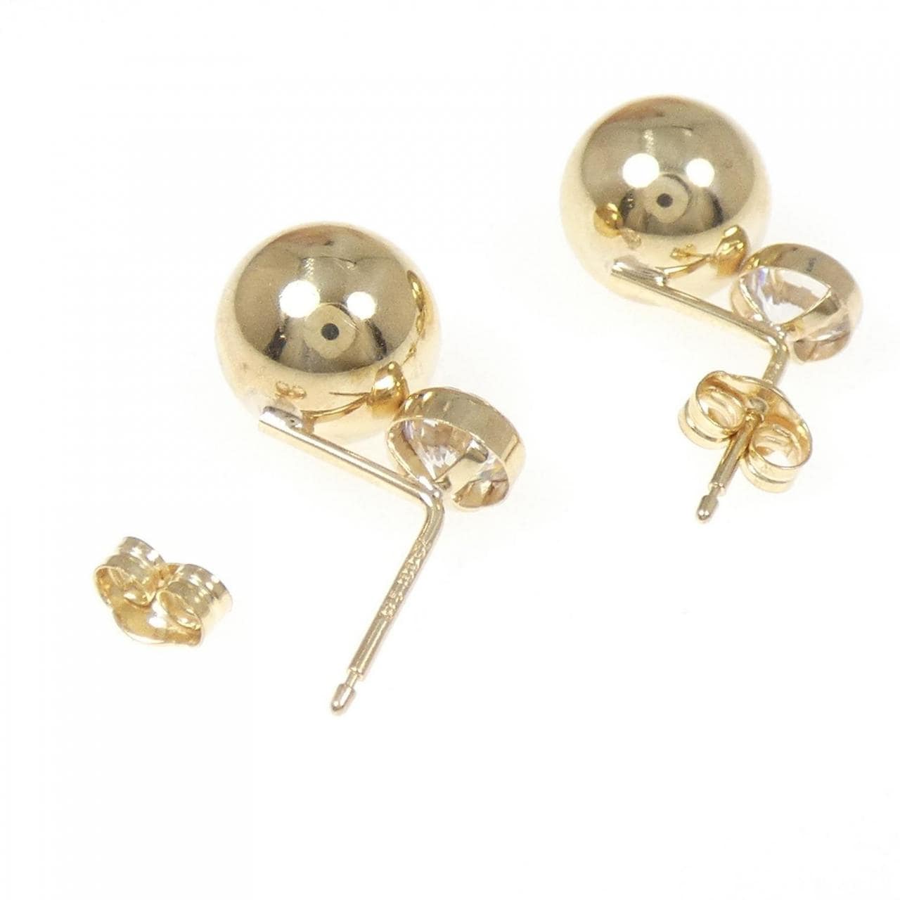 375YG キュービック ピアス