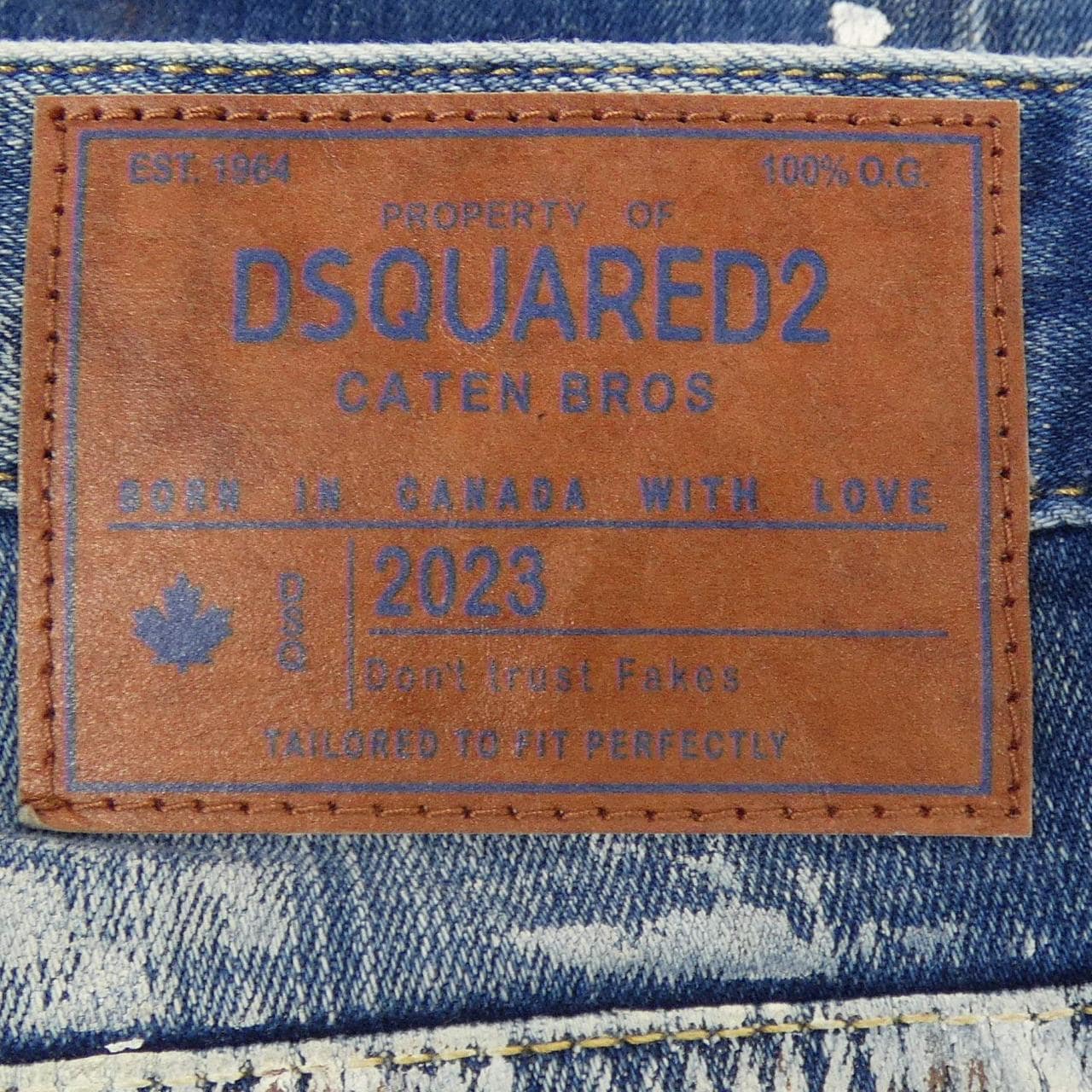 ディースクエアード DSQUARED2 S74LB1359 ジーンズ