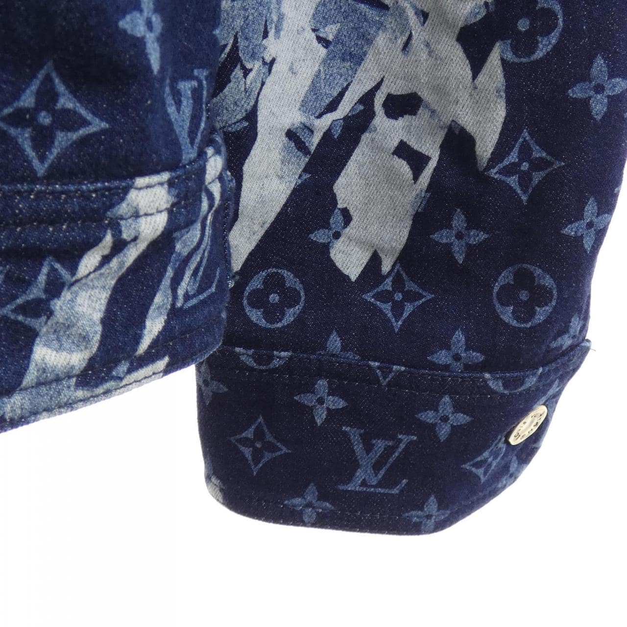 ルイヴィトン LOUIS VUITTON モノグラムプリンテッドデニムジャケット HQA01WFSG デニムジャケット