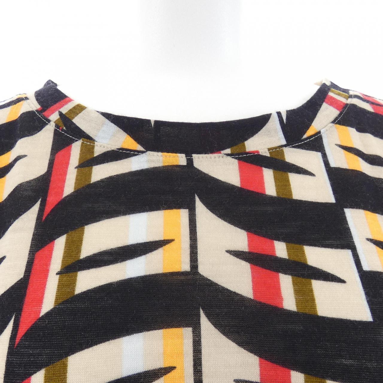 49アベニュージュンコシマダ 49AV.junko shimada Tシャツ