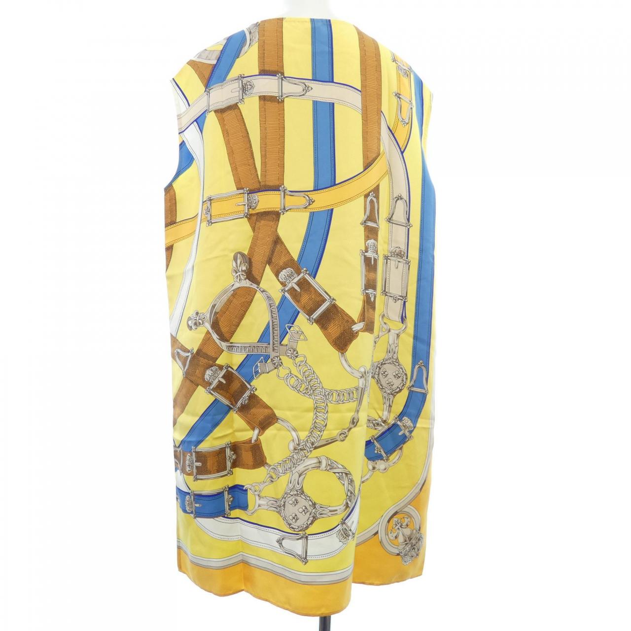 HERMES CAVAL CADOUR *76-7608 斜紋 Reine 束腰外衣