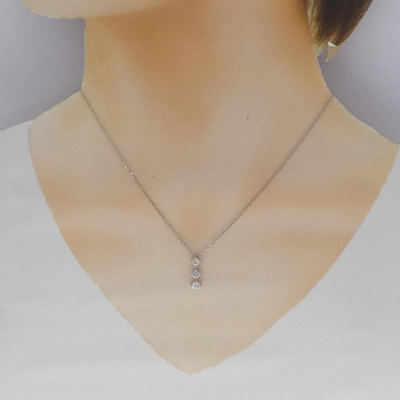 PT900/PT850 スリーストーン ダイヤモンド ネックレス 0.50CT