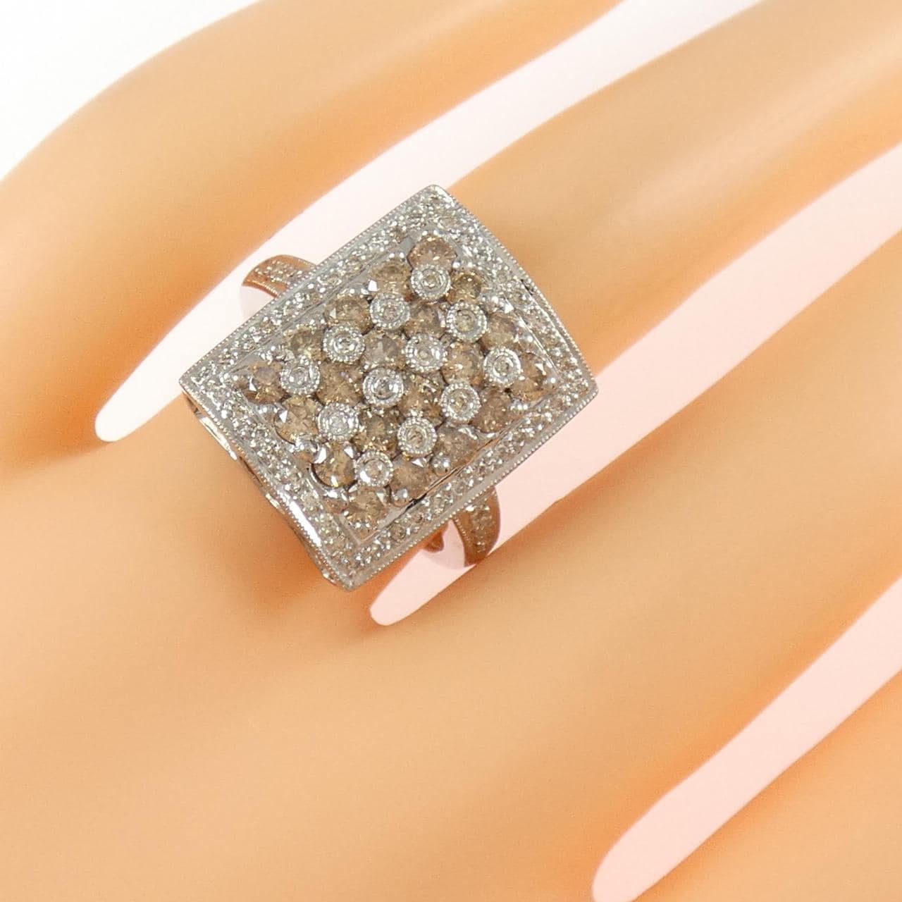 K18WG ダイヤモンド リング 1.50CT