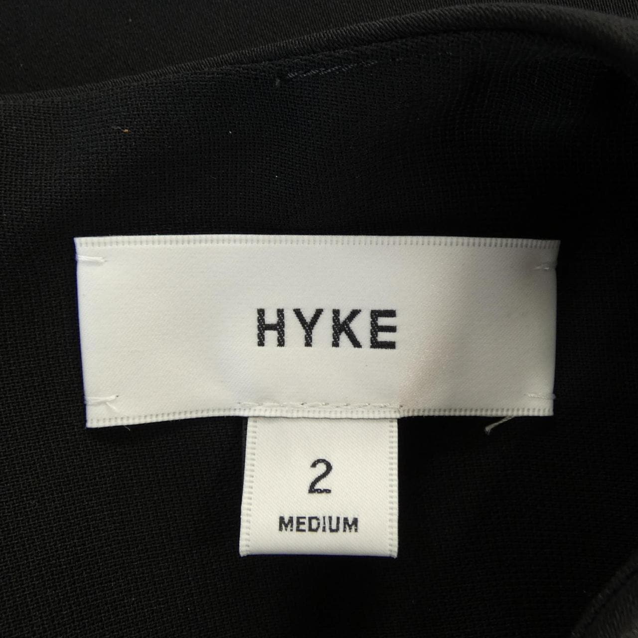 ハイク HYKE トップス