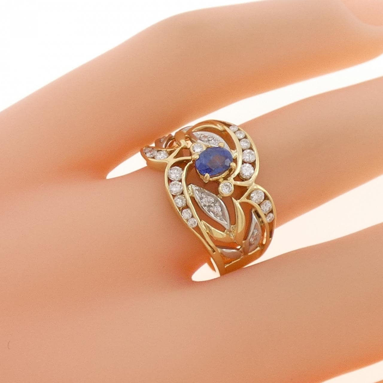 K18YG/PT サファイヤ リング 0.41CT