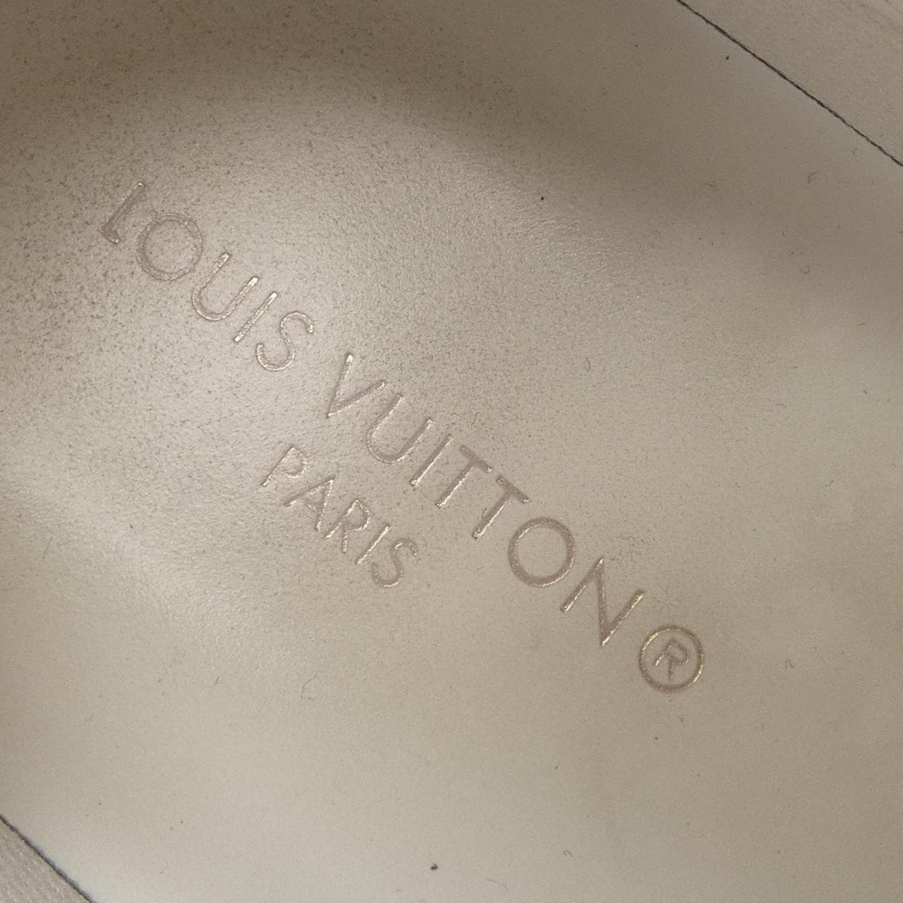 ルイヴィトン LOUIS VUITTON LVオリライン スニーカー