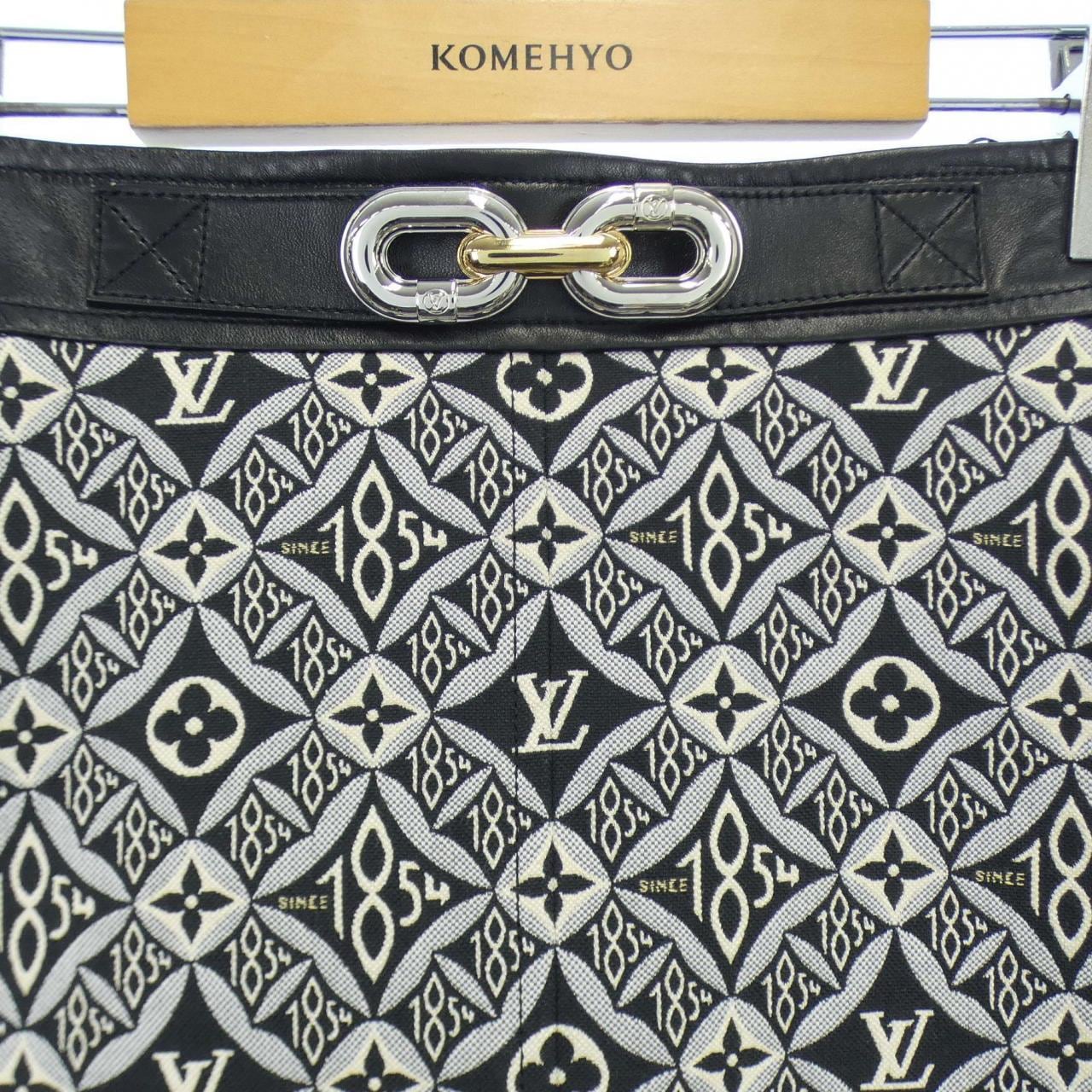 ルイヴィトン LOUIS VUITTON スカート