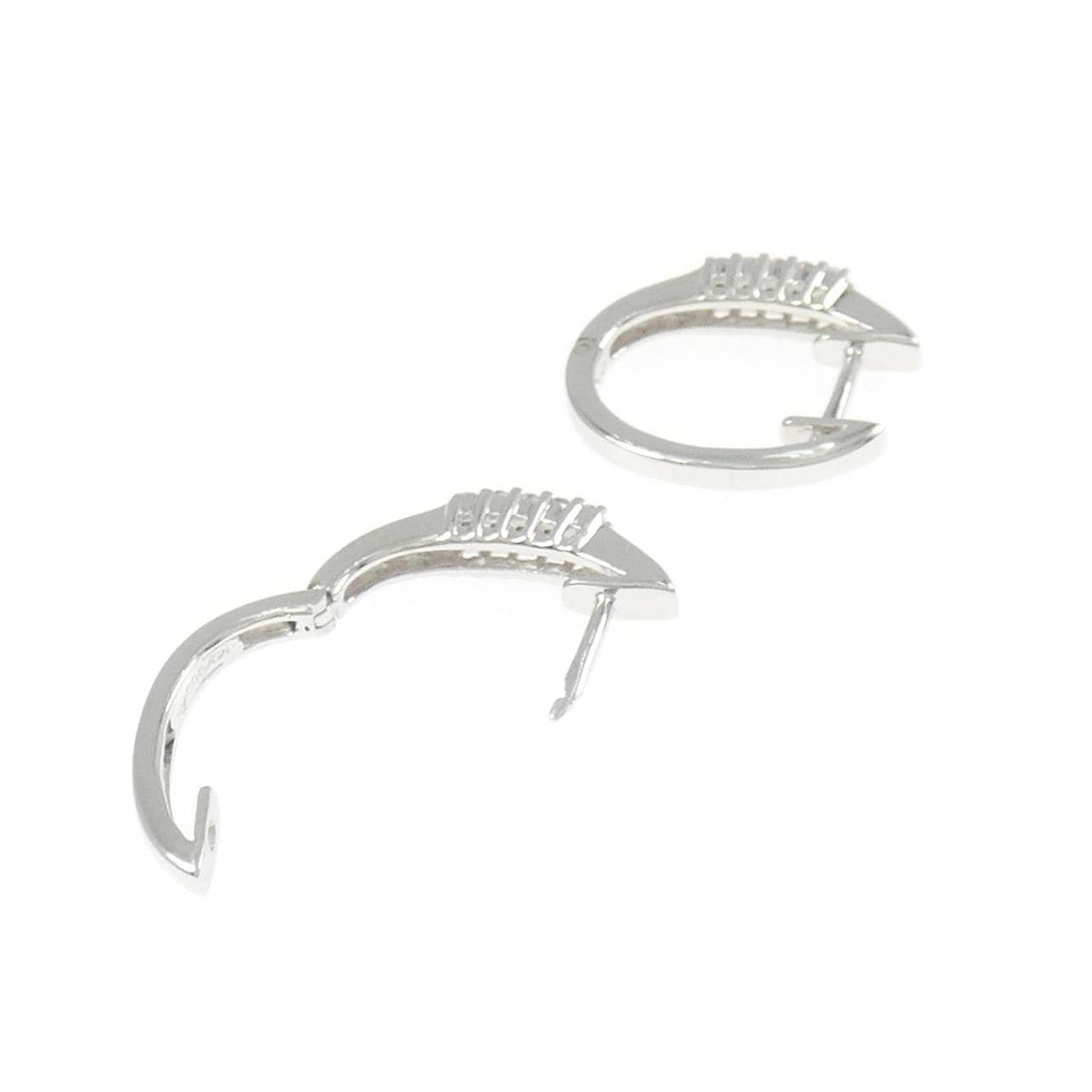 585WG ダイヤモンド ピアス