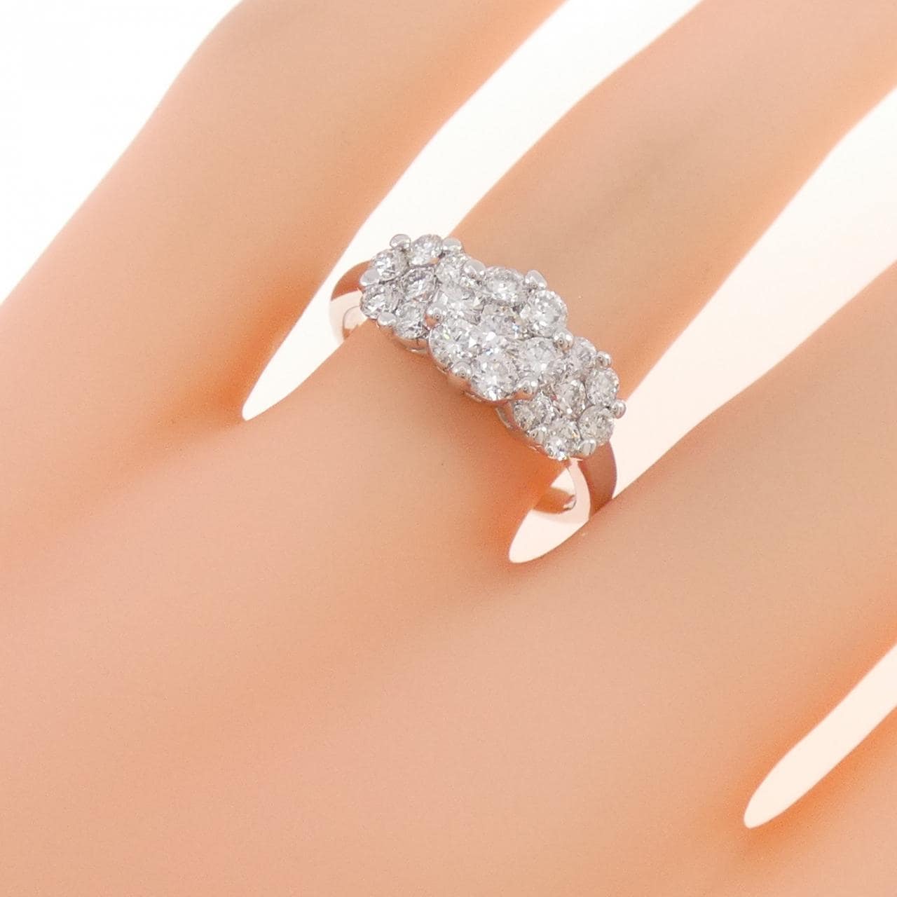 K18WG ダイヤモンド リング 1.03CT