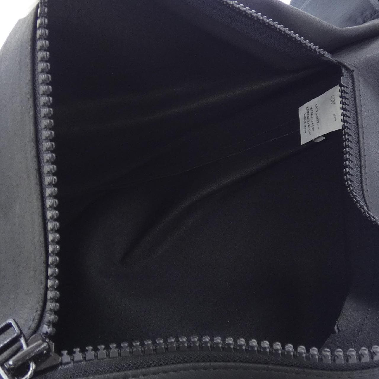 アイムメンイッセイミヤケ IM MEN ISSEY MIYAKE LA51AG322 BAG