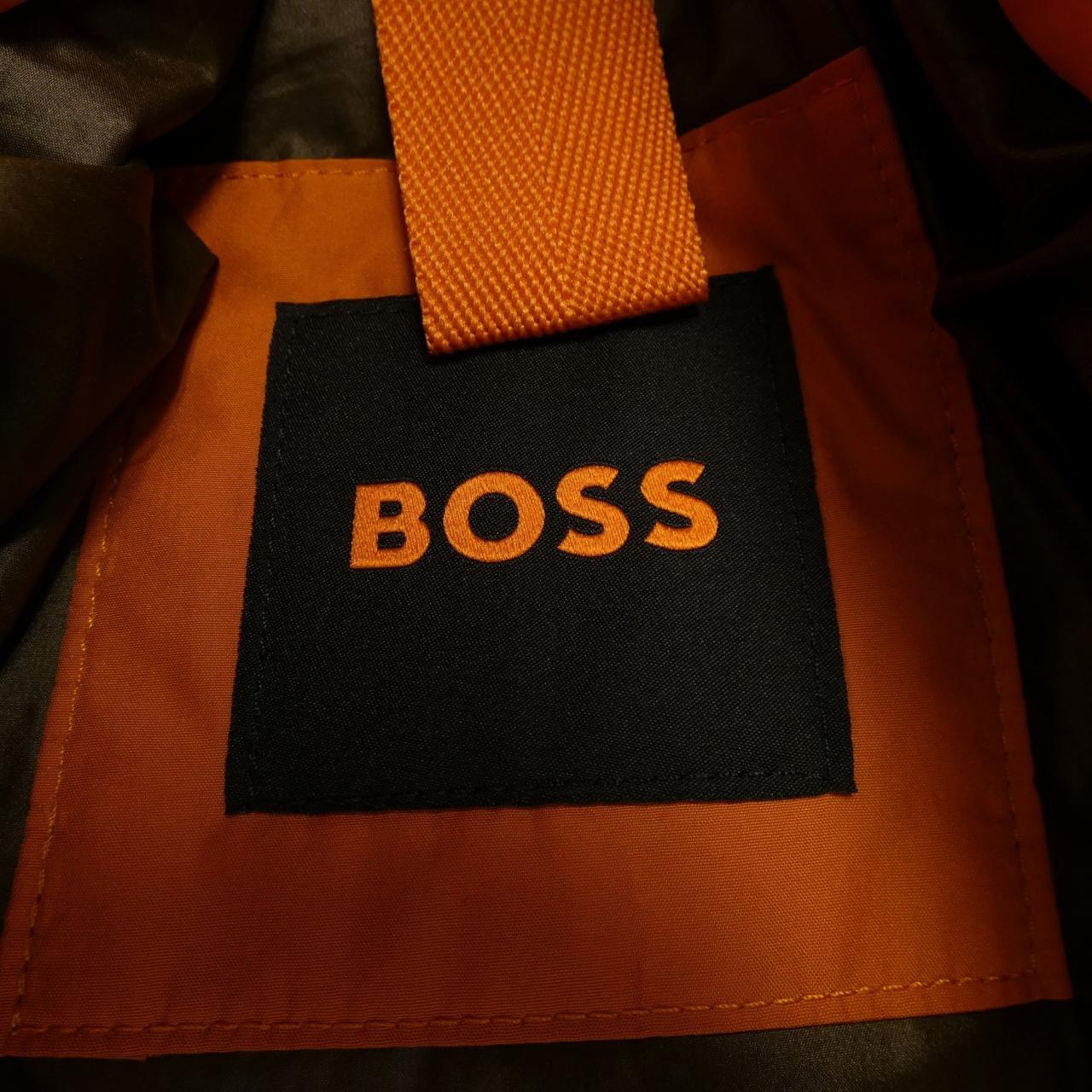 ボス BOSS ダウンジャケット