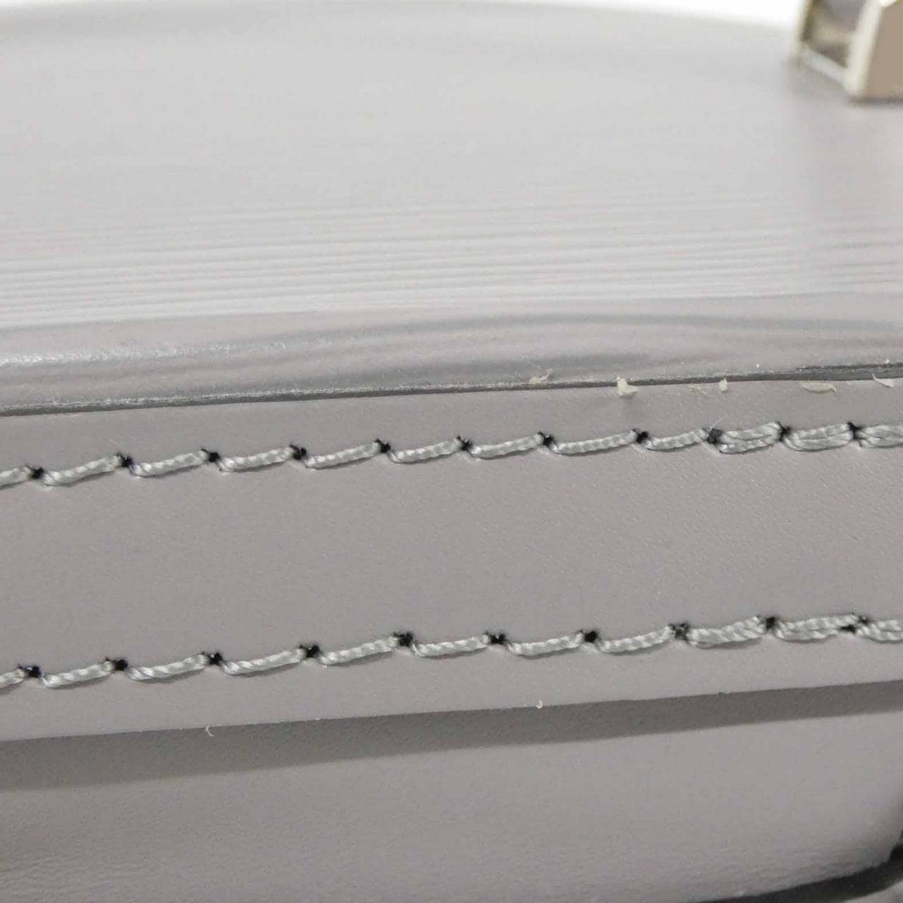 ルイヴィトン エピ カンヌ バッグ