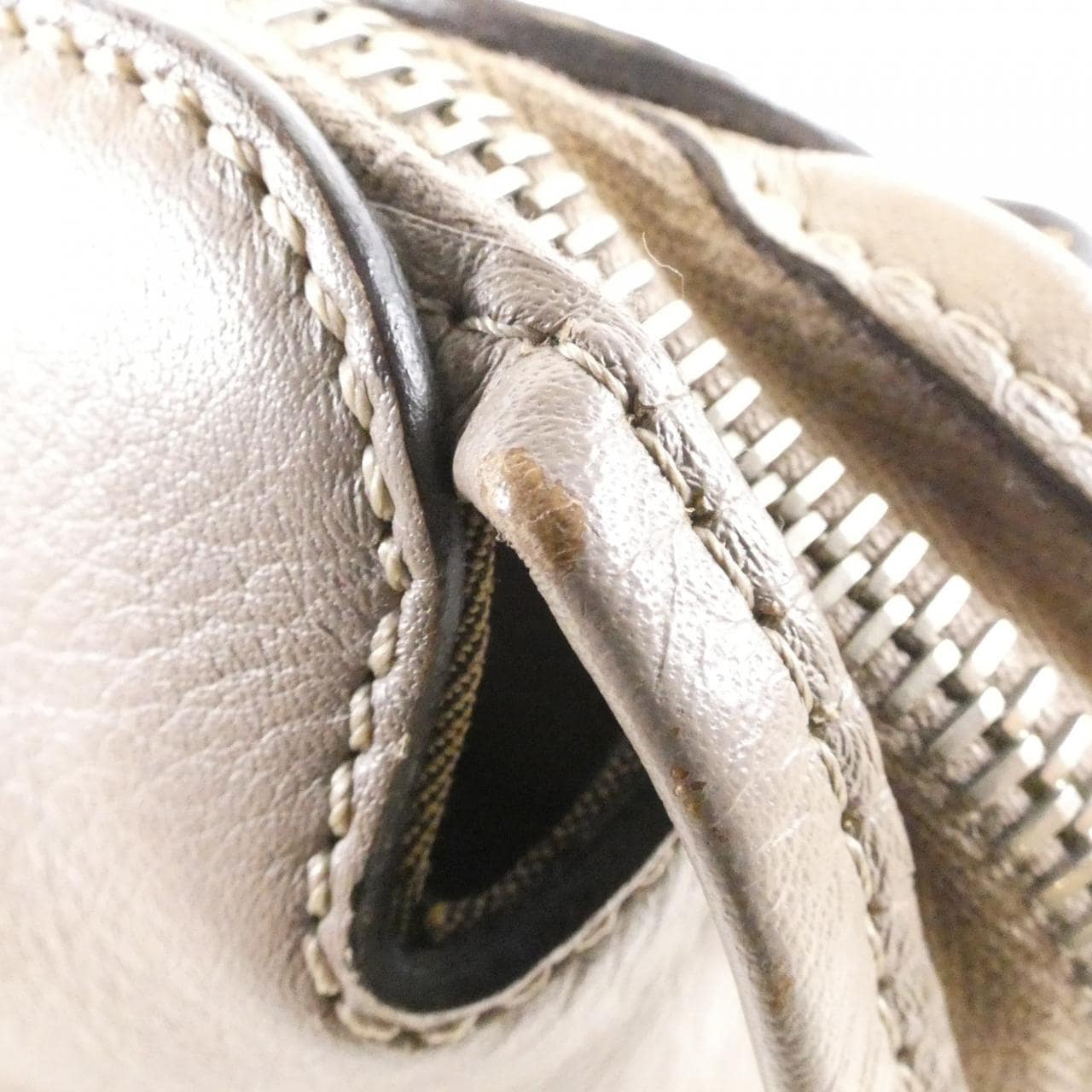 フェンディ バイ ザ ウェイ 8BL124 1D5 バッグ