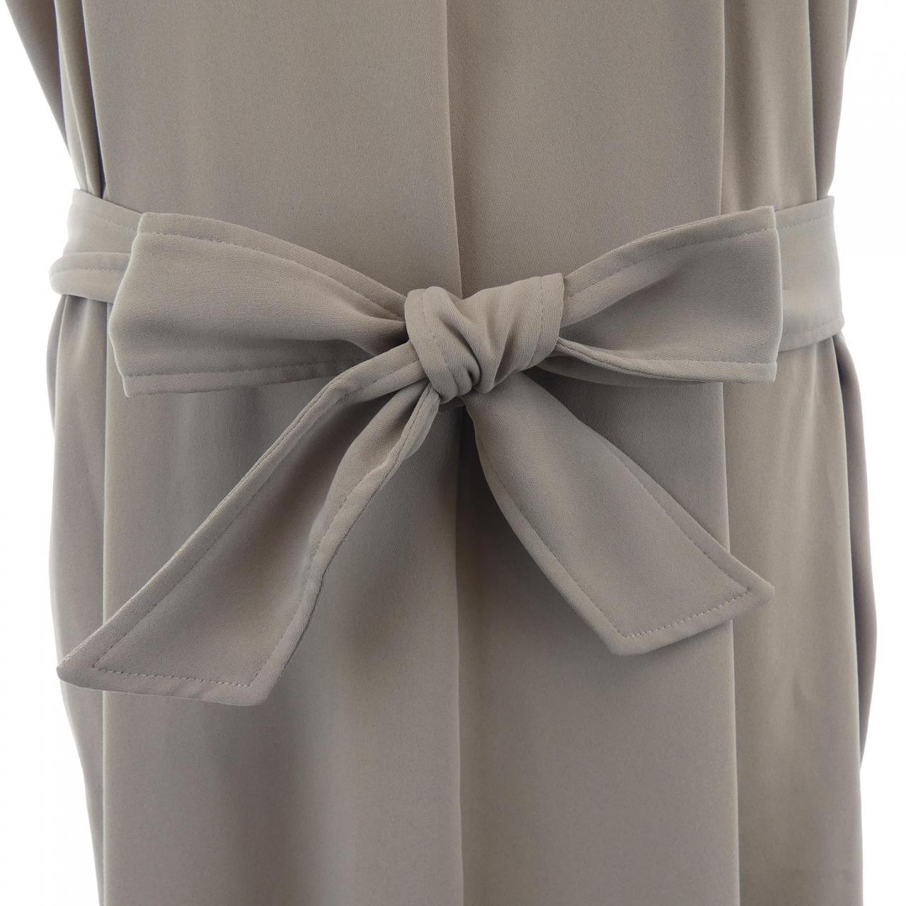 ベイジュ BEIGE. ワンピース