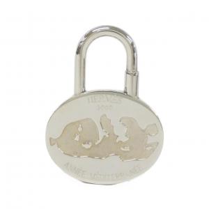 エルメス LE MEDITERRANEE カデナ 038379CK キーホルダー