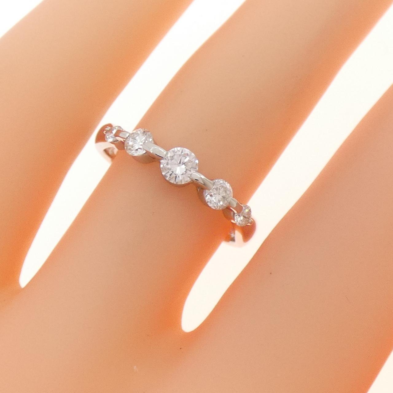 PT900 Diamond Ring 0.40CT